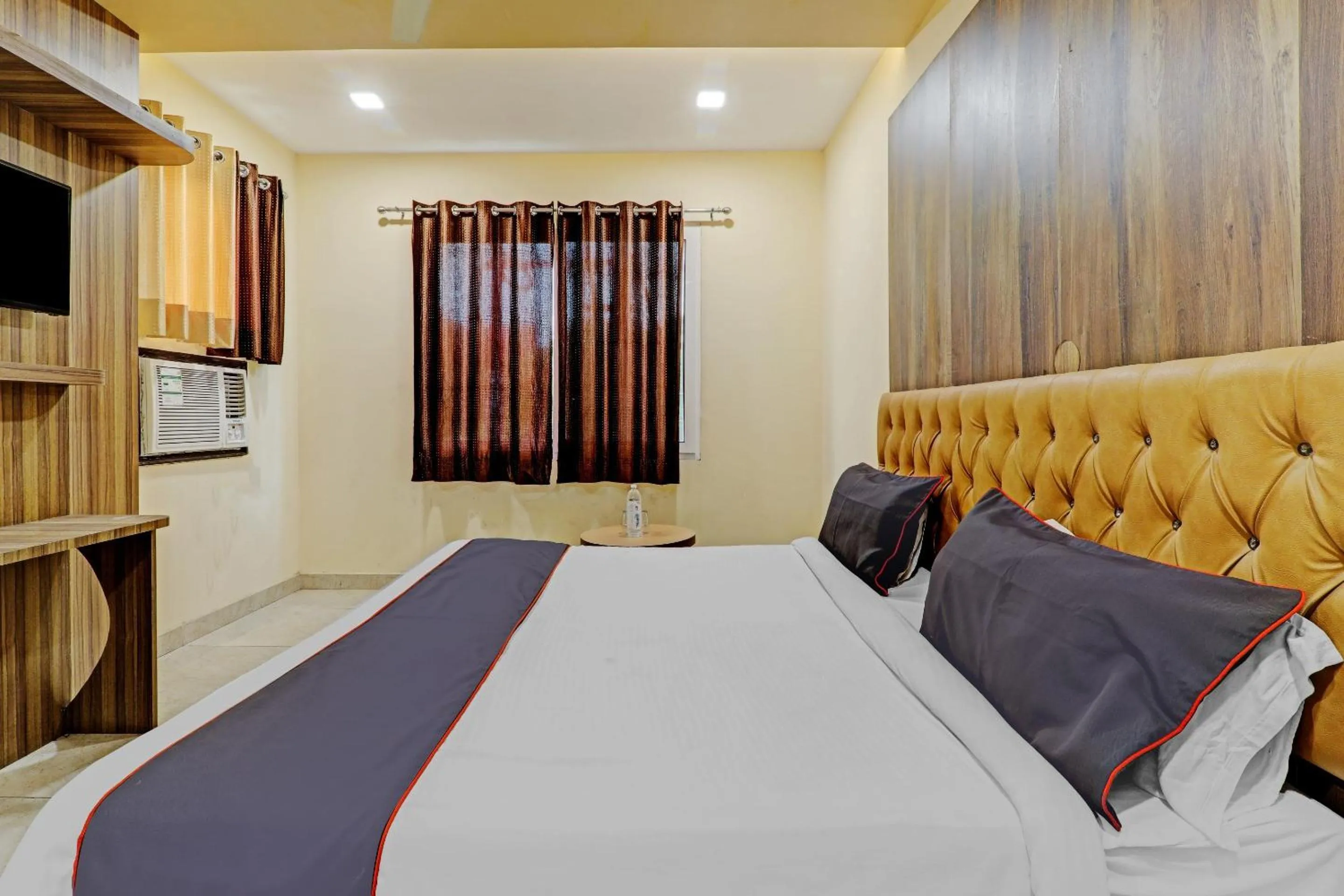 Bedroom in Townhouse Jayati Oasis Inn