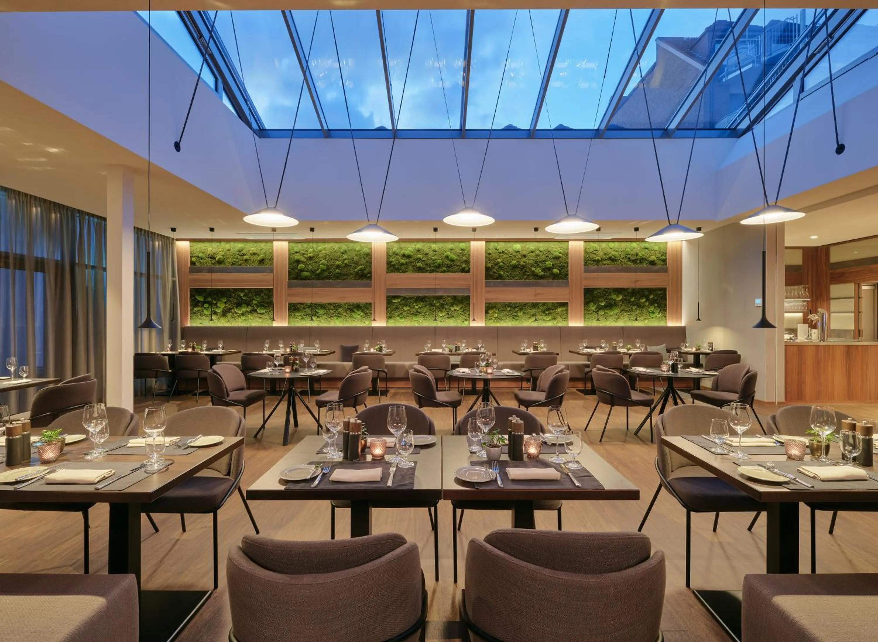 Restaurant/places to eat in Kranz Parkhotel