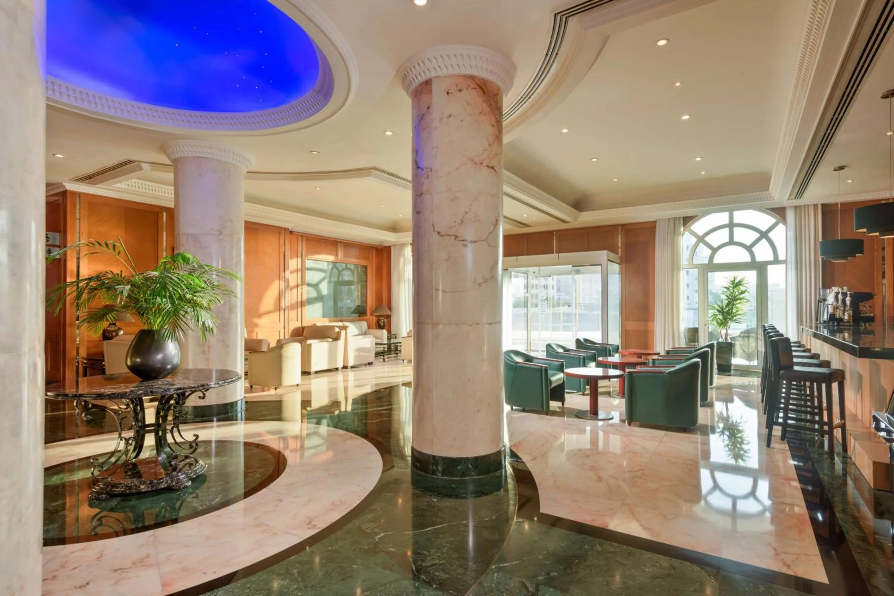 Lobby or reception in Radisson Blu Hotel, Muscat