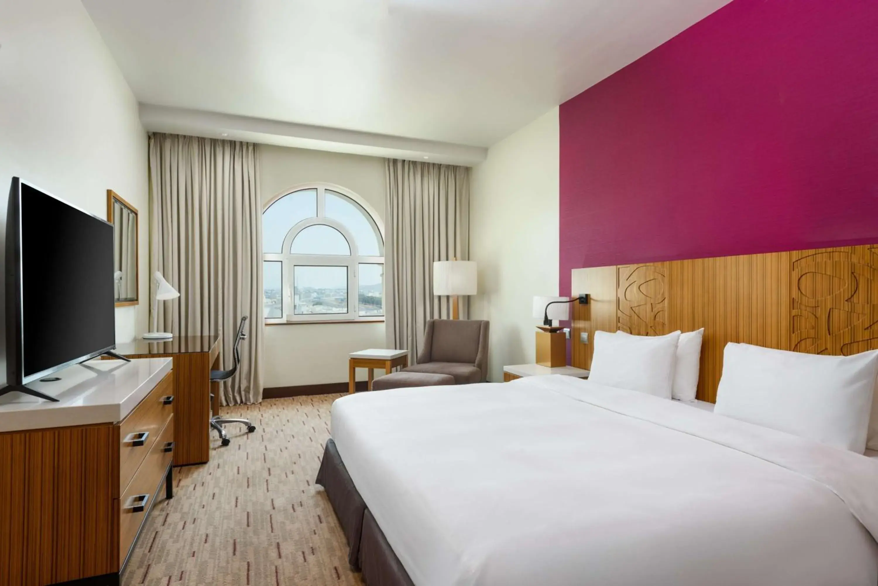 Executive Room with Lounge Access in Radisson Blu Hotel, Muscat Executive Room with Lounge Access in Radisson Blu Hotel, Muscat