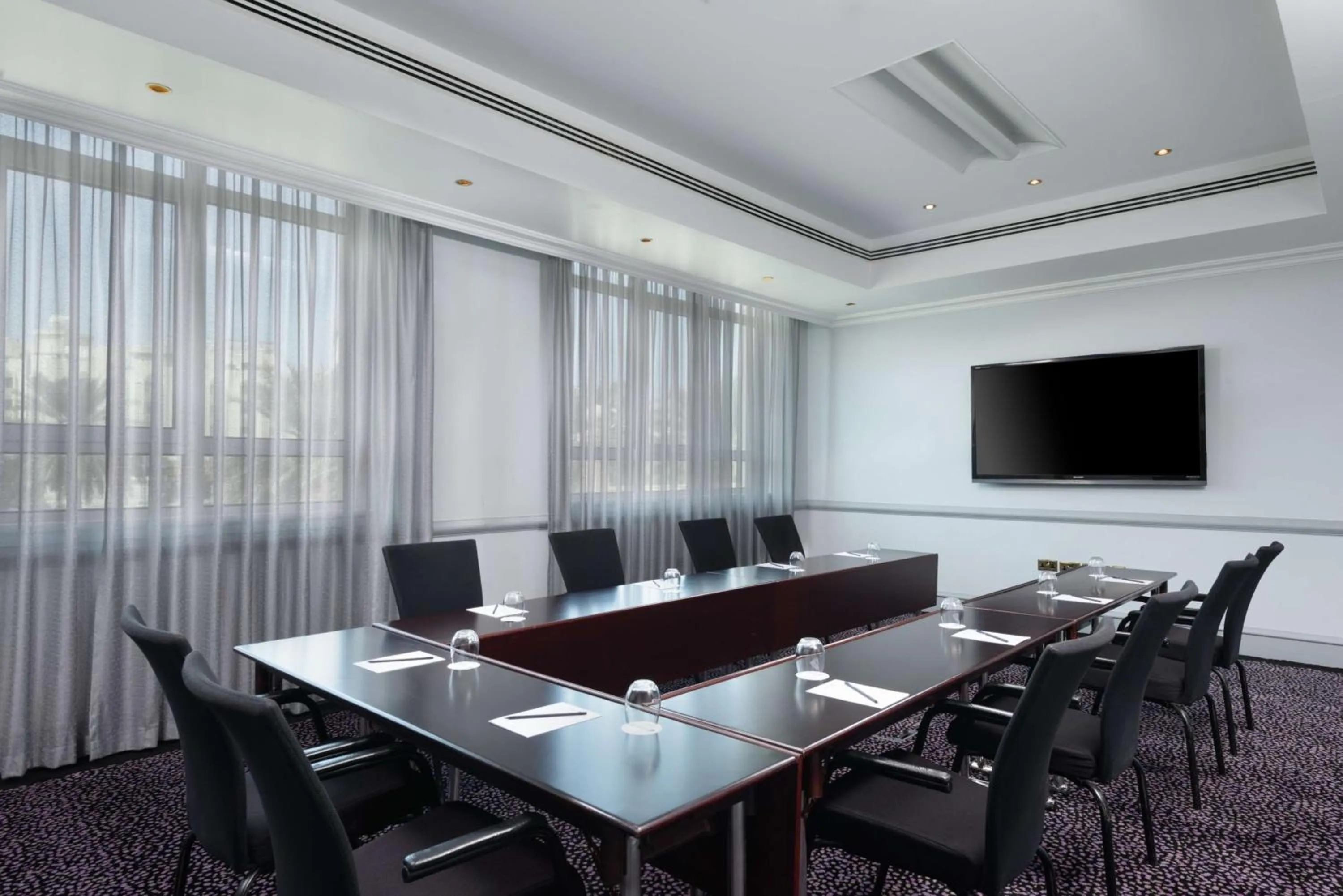 Meeting/conference room in Radisson Blu Hotel, Muscat