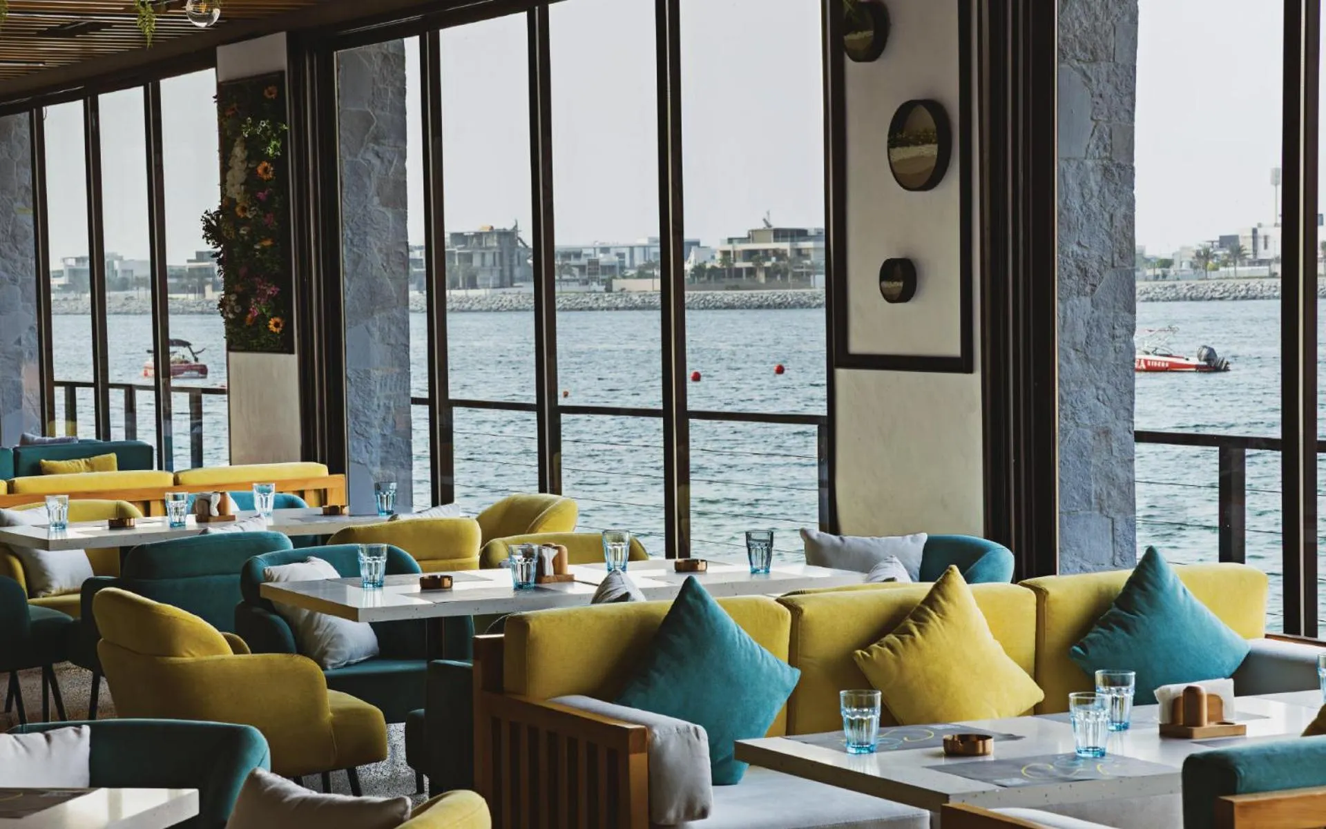 Dubai Marine Beach Resort & Spa