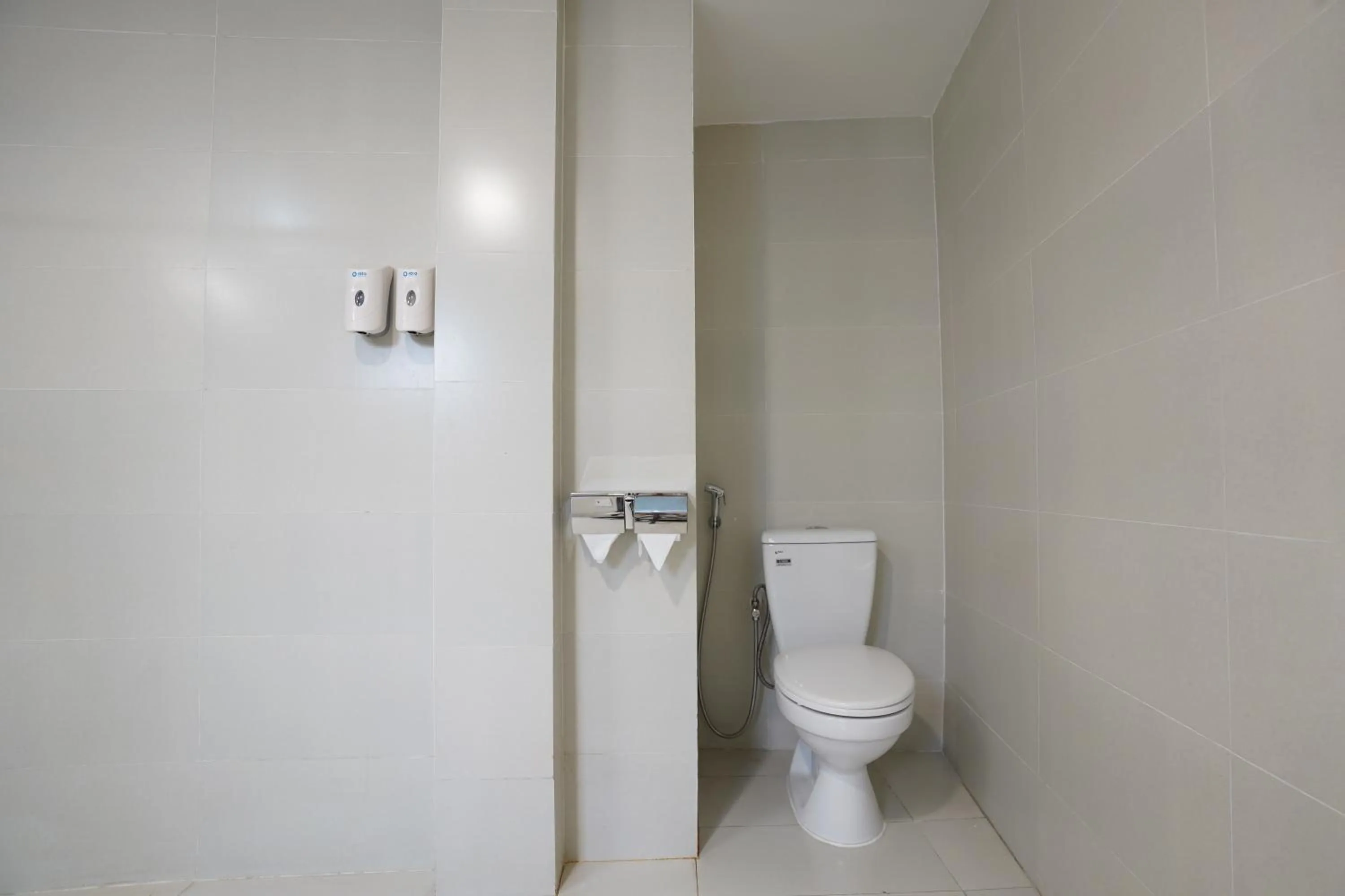 A25 Hotel - 14 Phó Đức Chính