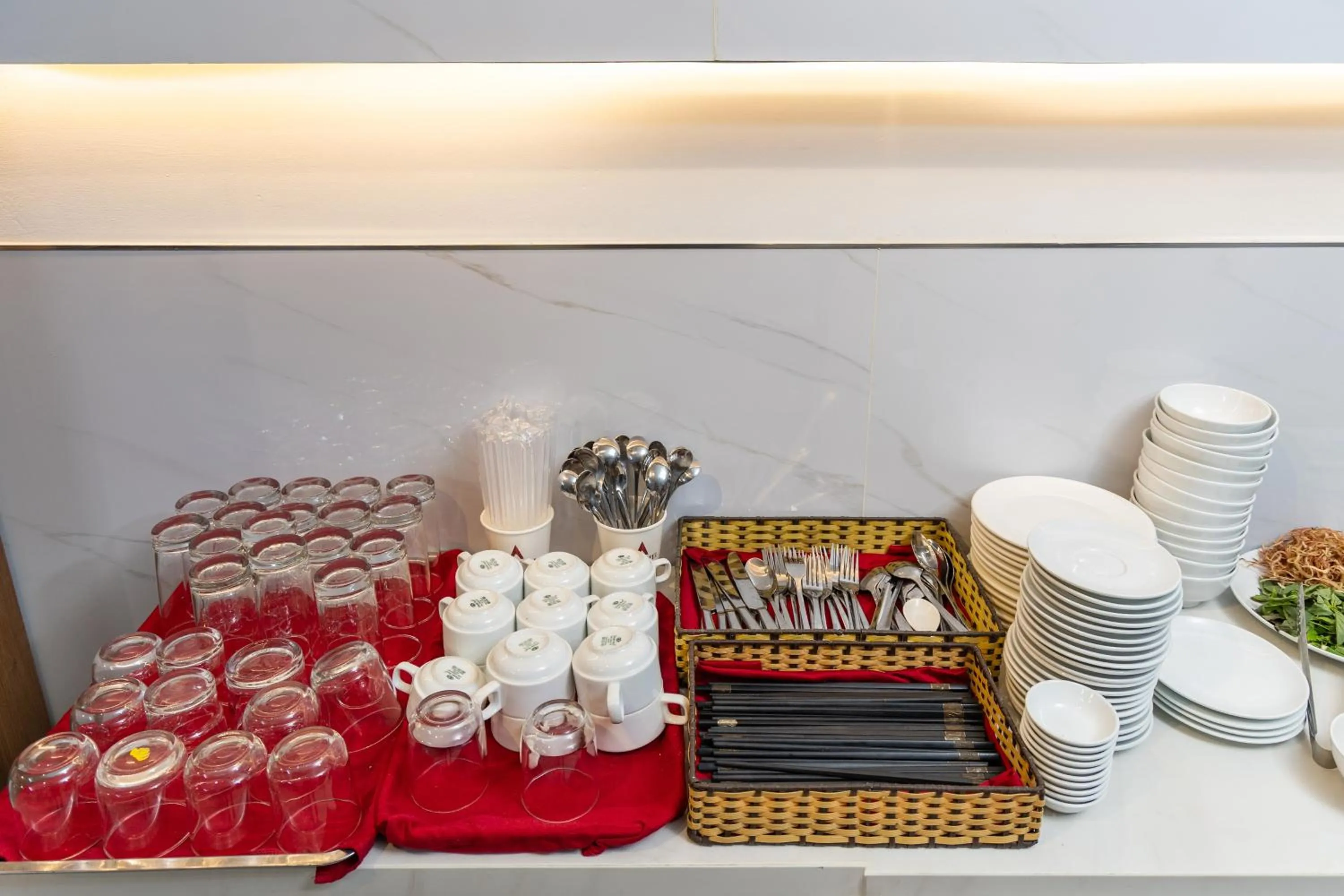 Restaurant/places to eat in A25 Hotel - 14 Phó Đức Chính