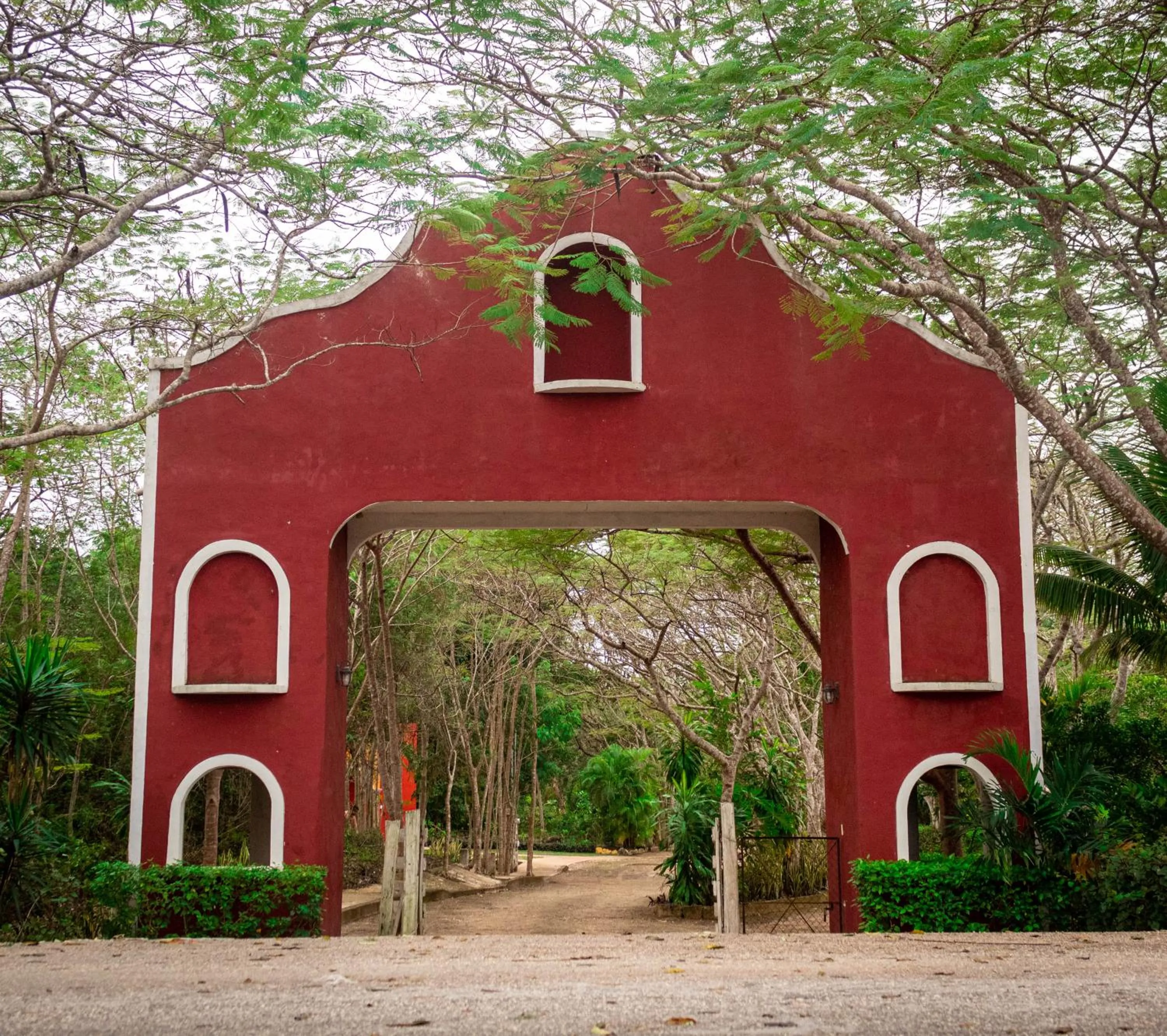 Facade/entrance in VILLA UNAHANA
