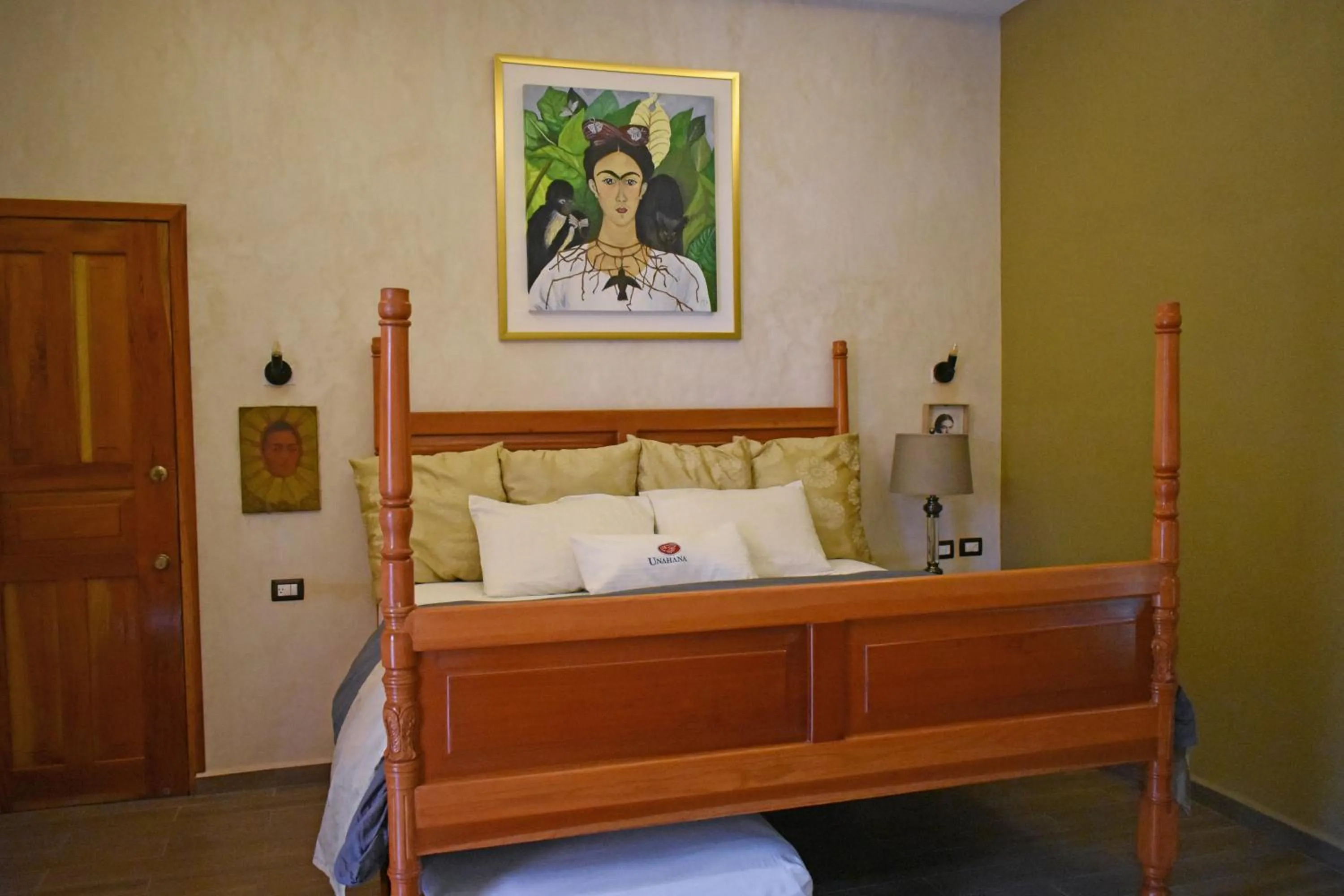Bed in VILLA UNAHANA