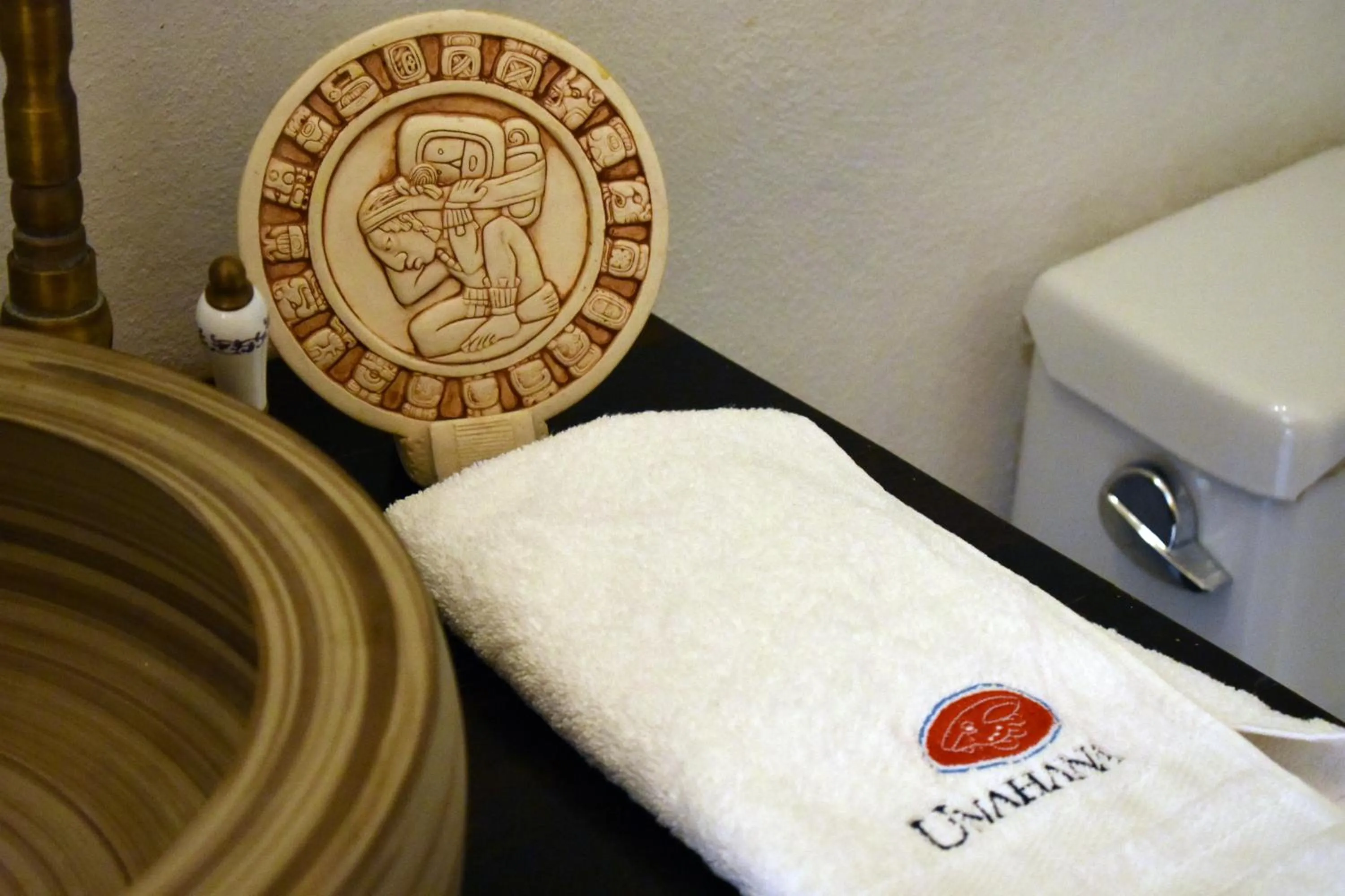 Property logo or sign in VILLA UNAHANA