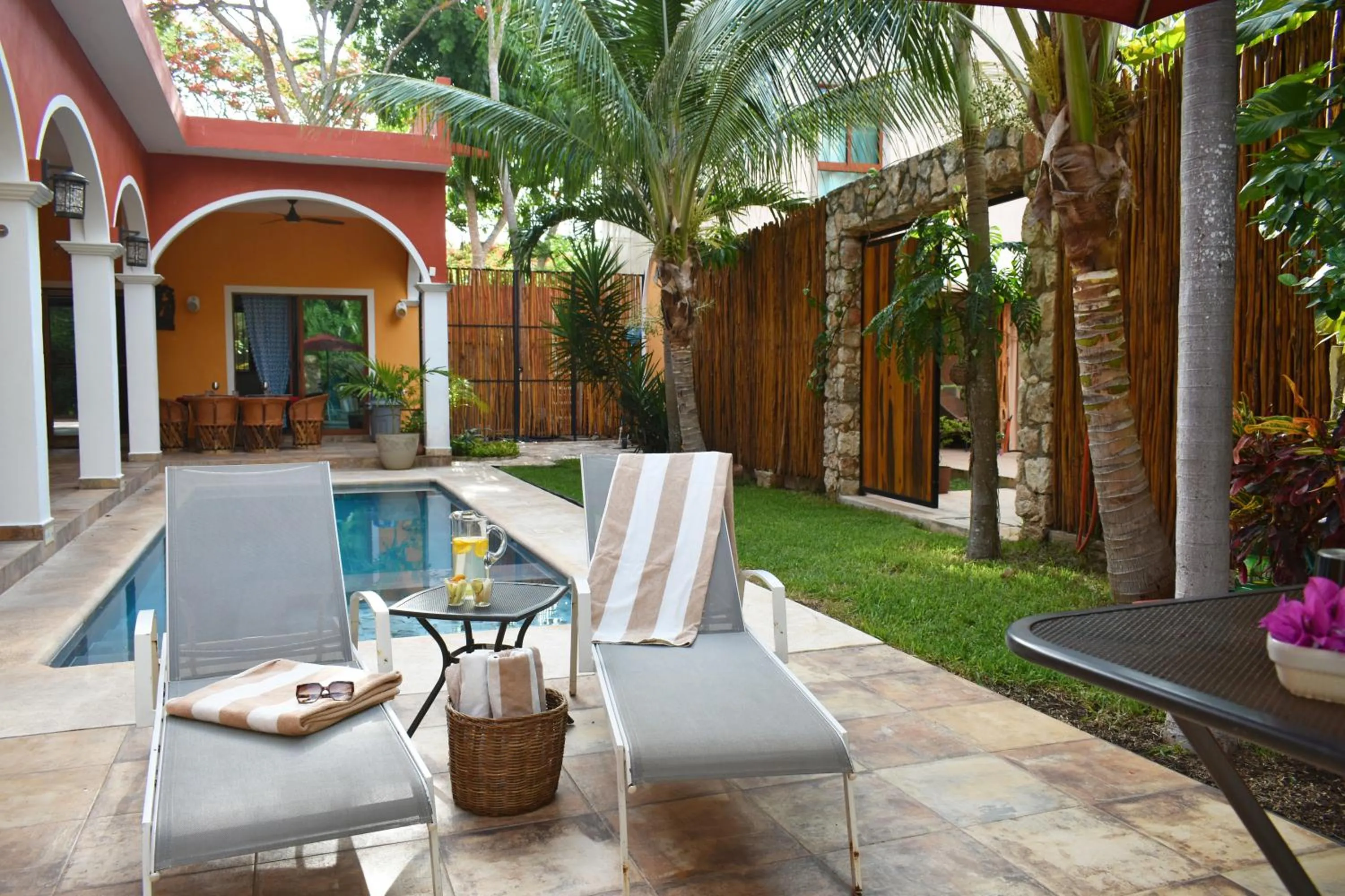 Patio in VILLA UNAHANA