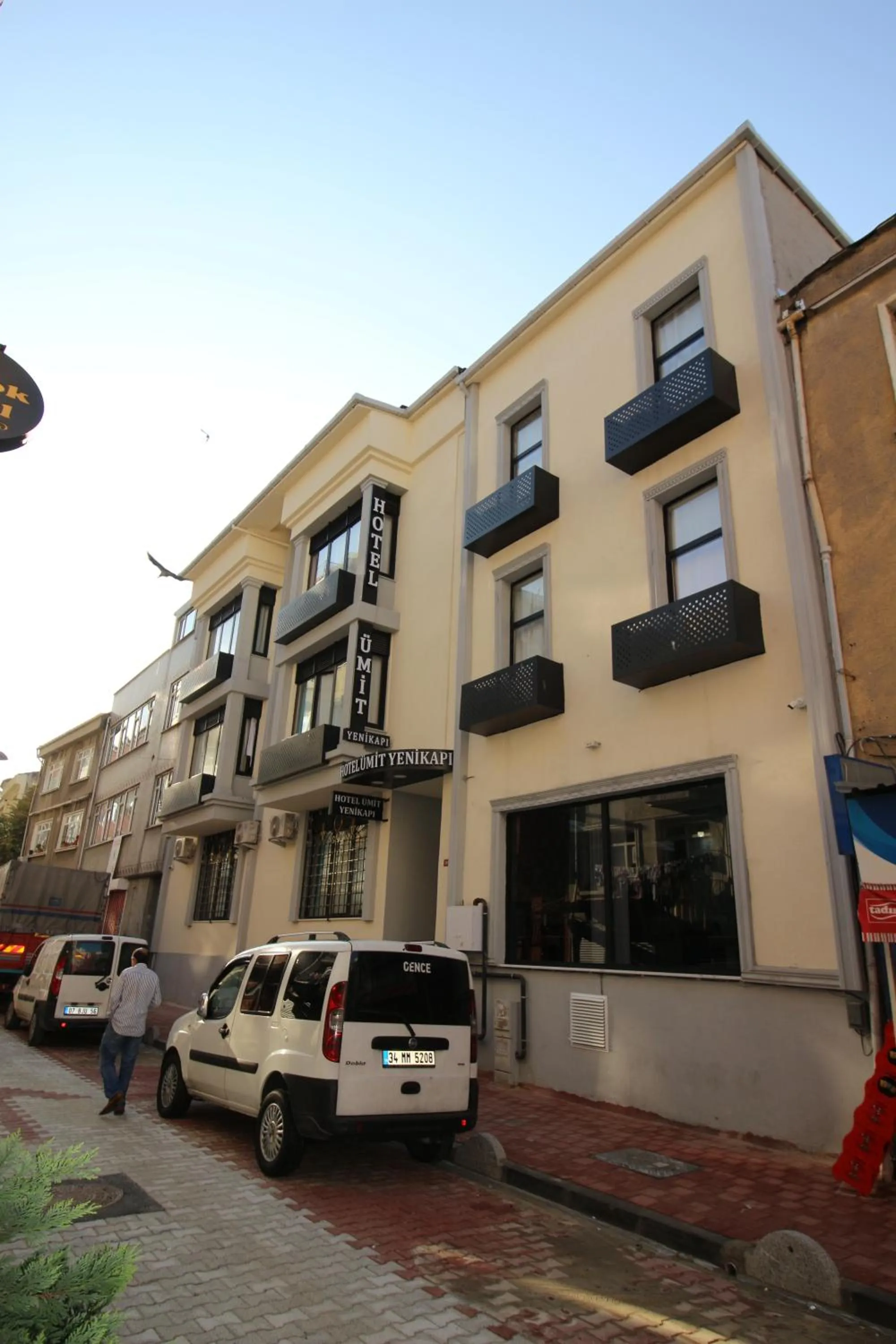 Property building in HOTEL ÜMİT YENİKAPI