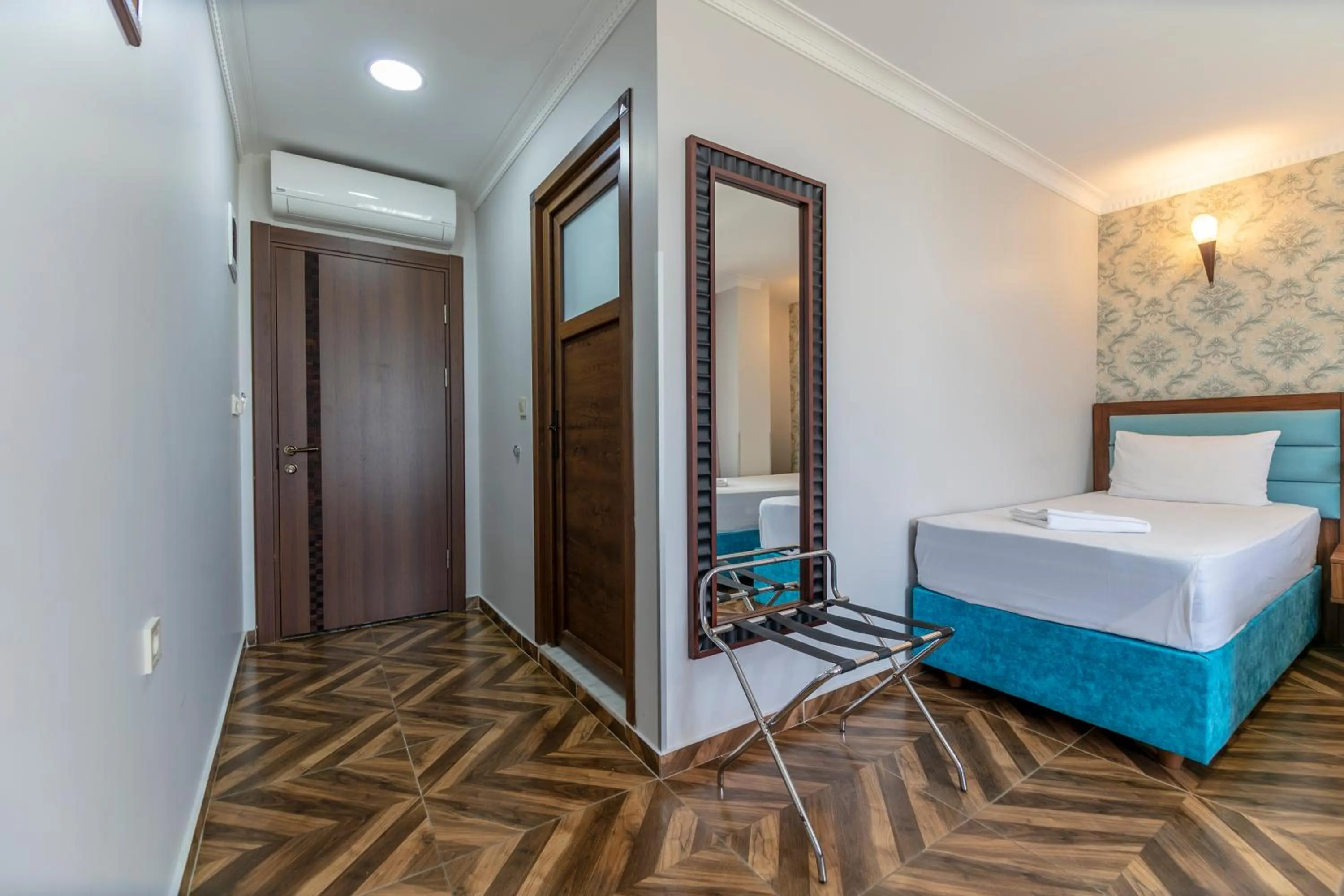 Bed in HOTEL ÜMİT YENİKAPI