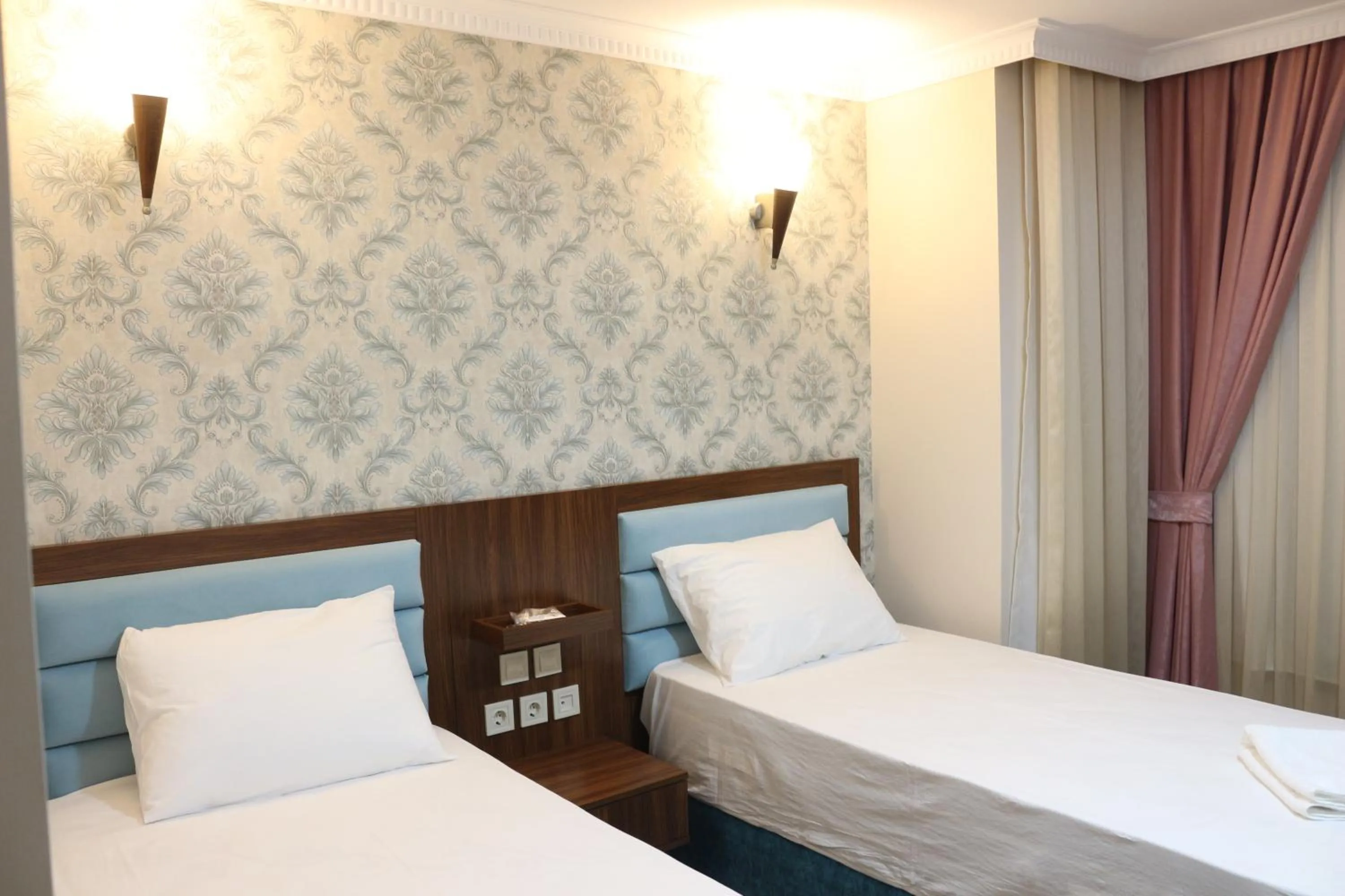 Bed in HOTEL ÜMİT YENİKAPI