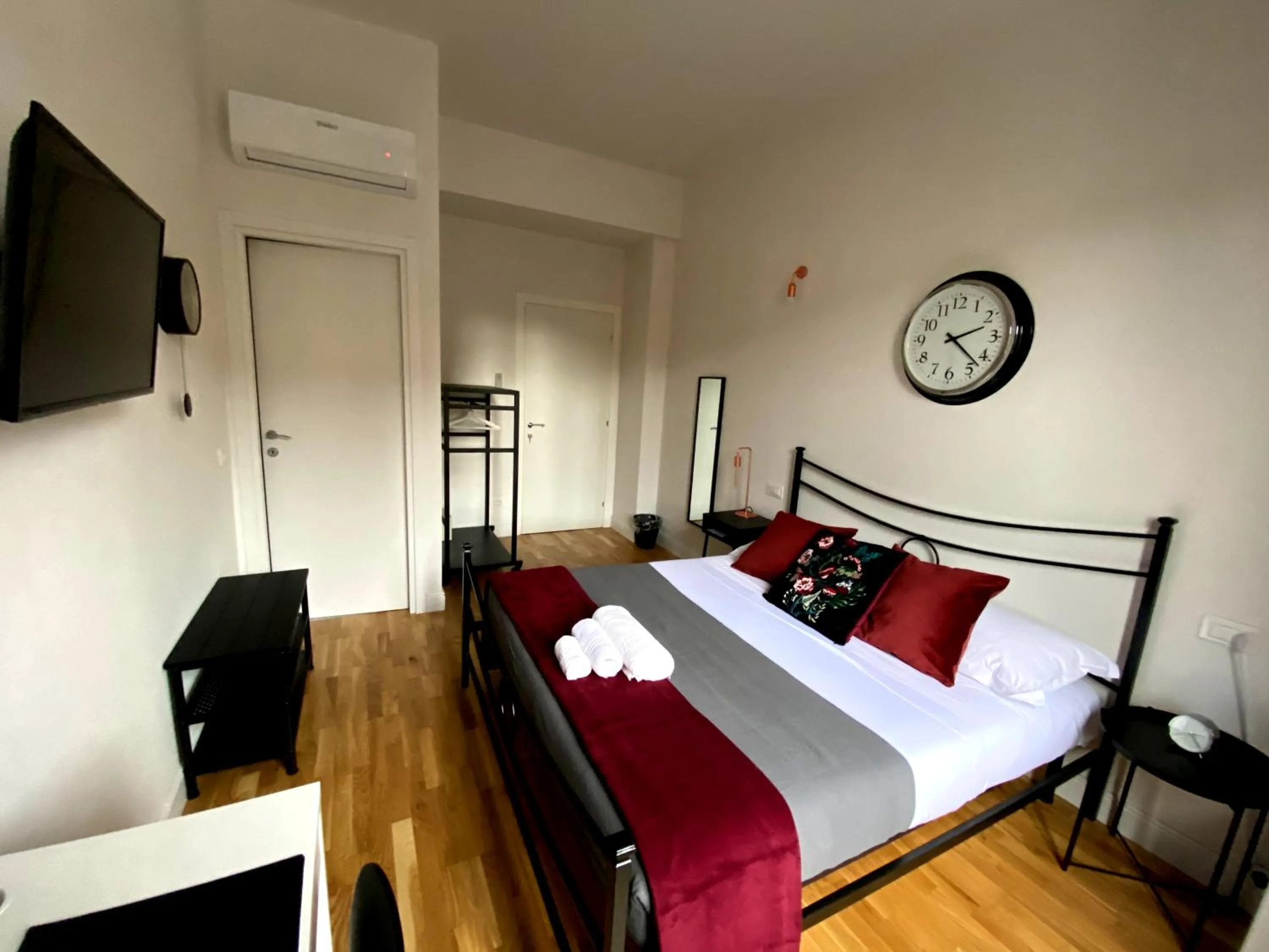 Photo of the whole room, Bed in Lavagnini My Place B&B