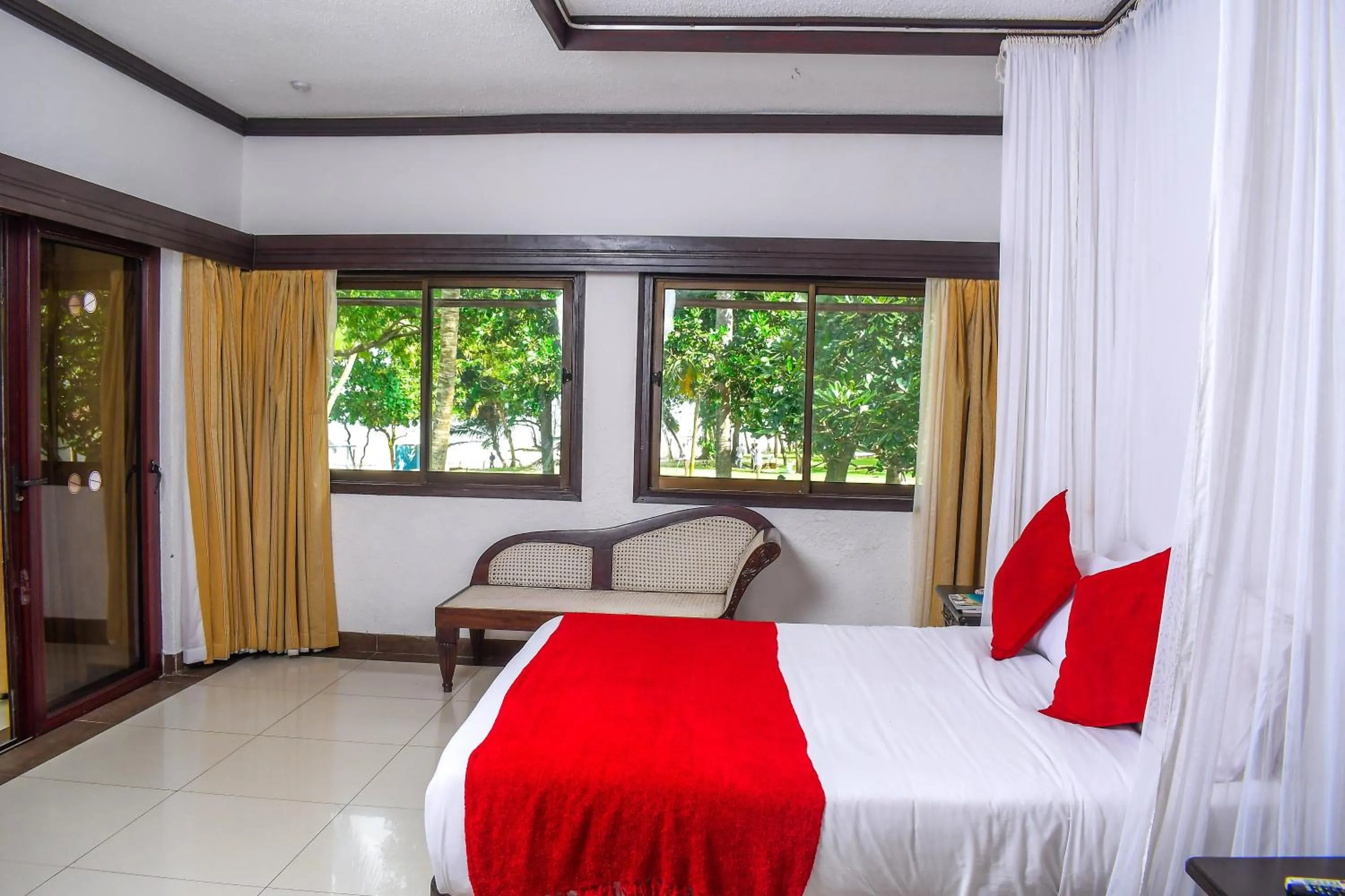 Bed in Cocoa Luxury Resort, Nyali, Mombasa
