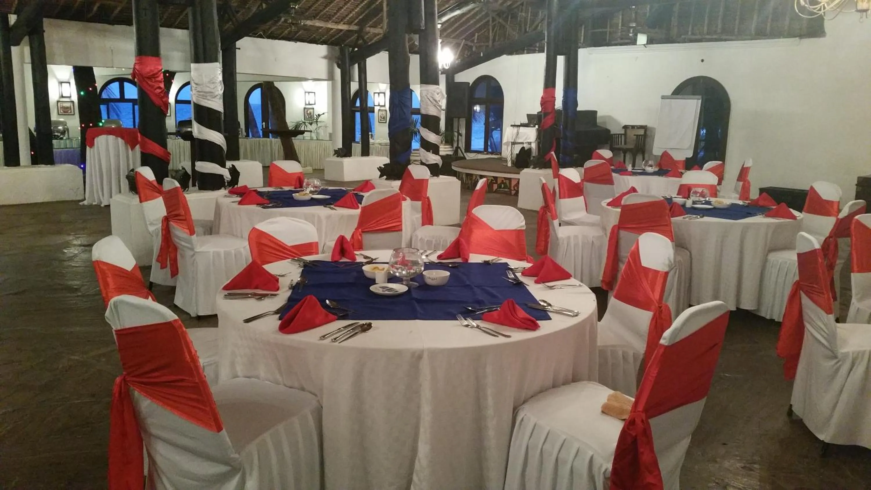 Restaurant/places to eat in Cocoa Luxury Resort, Nyali, Mombasa