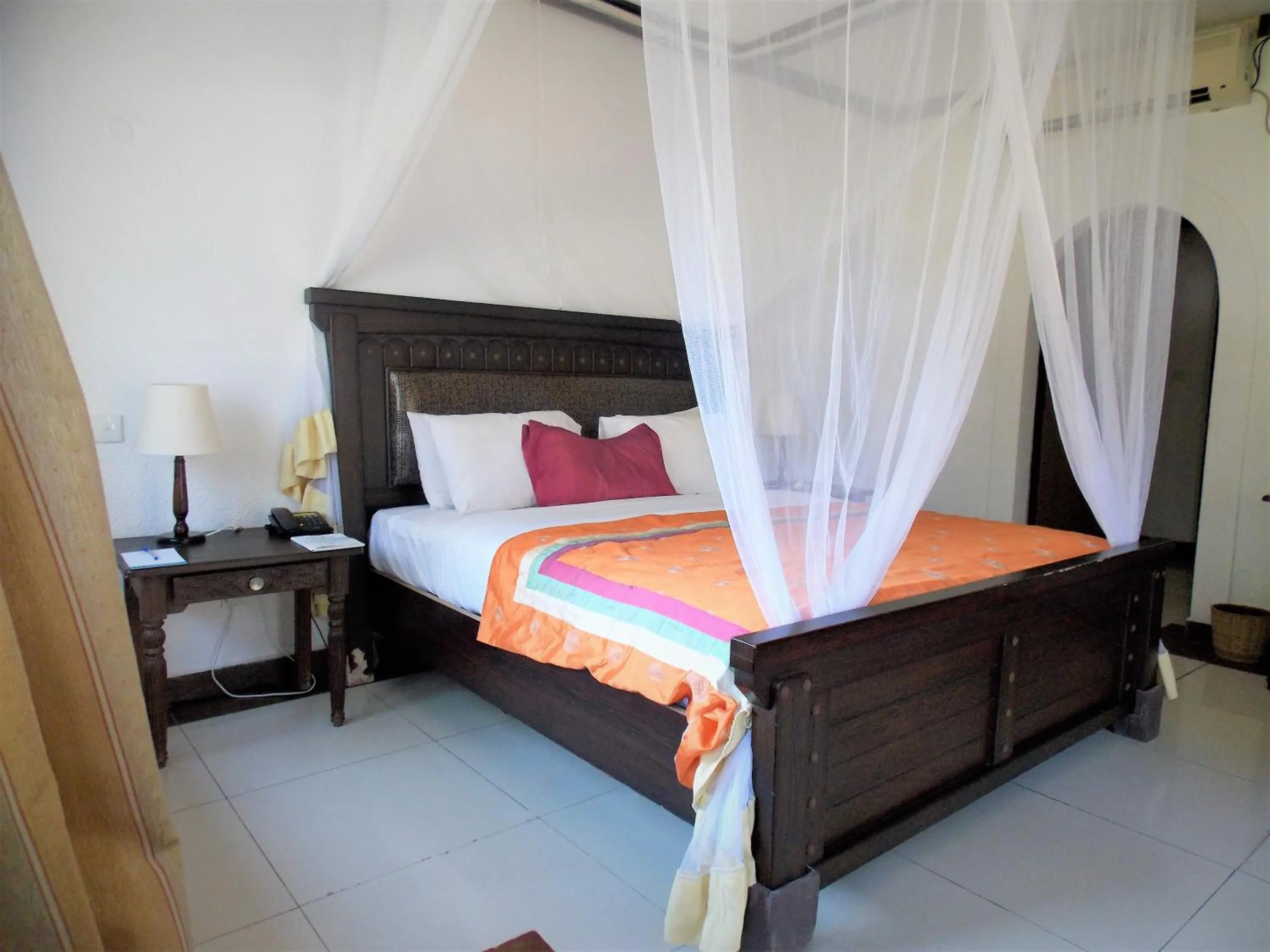 Bedroom, Bed in Cocoa Luxury Resort, Nyali, Mombasa