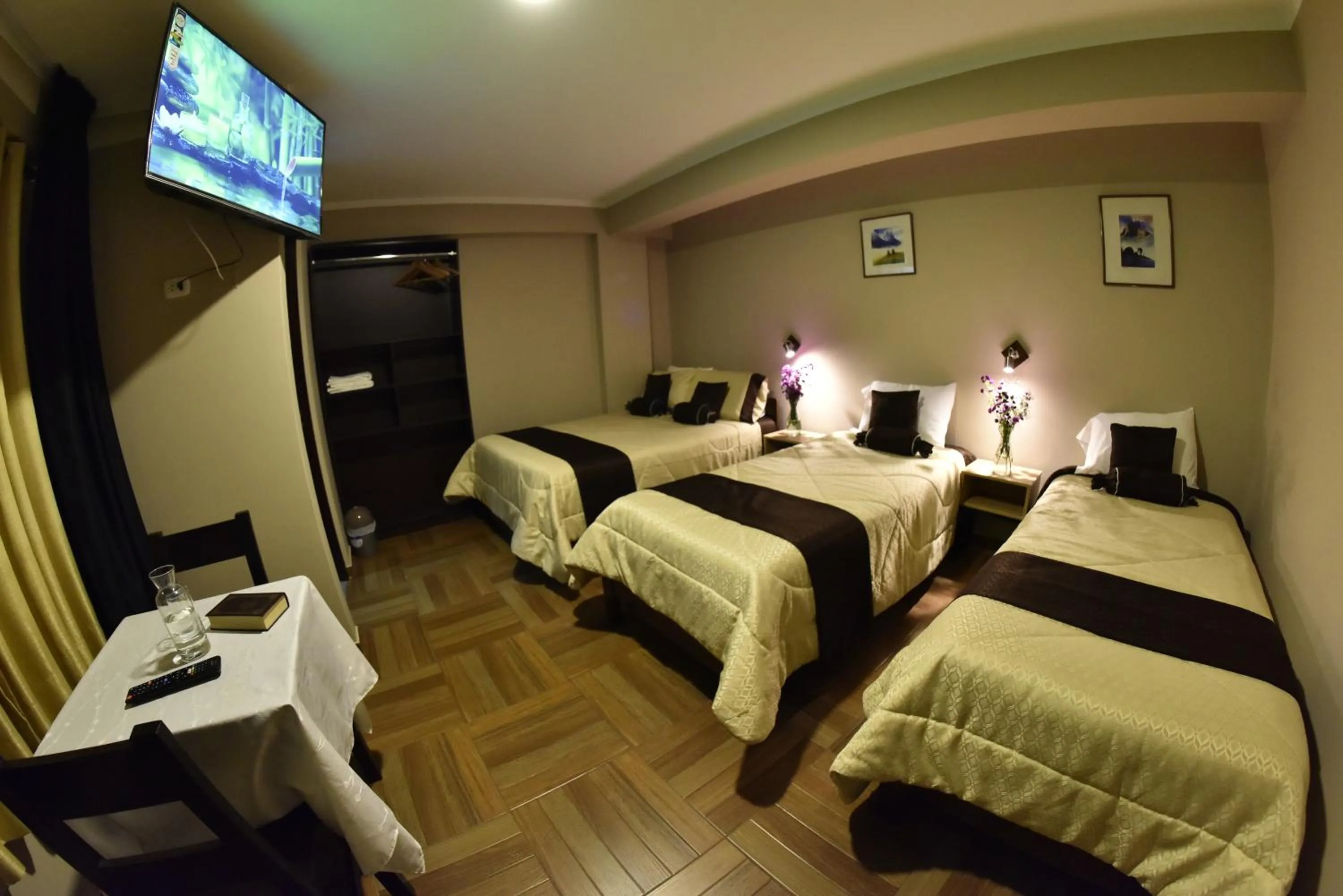 Bed in Hotel Golden Killa