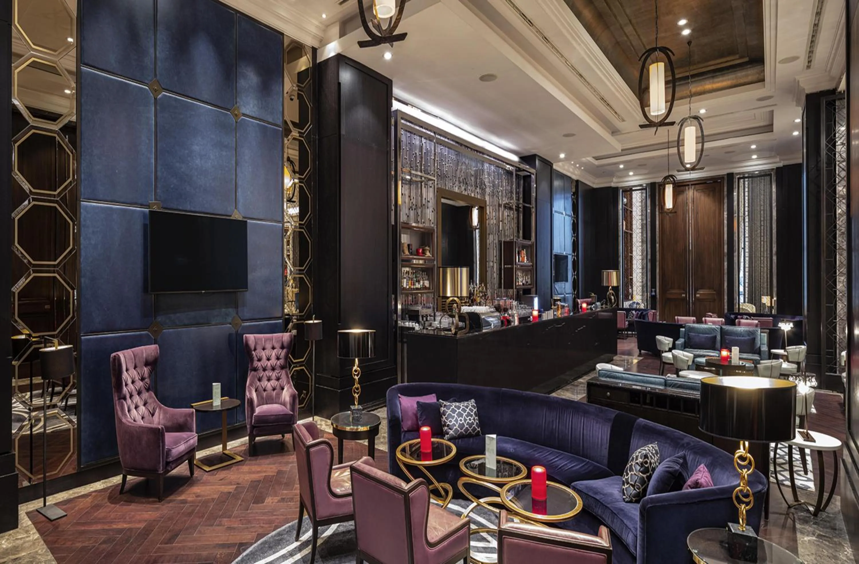 Lobby or reception in Hilton Istanbul Bomonti