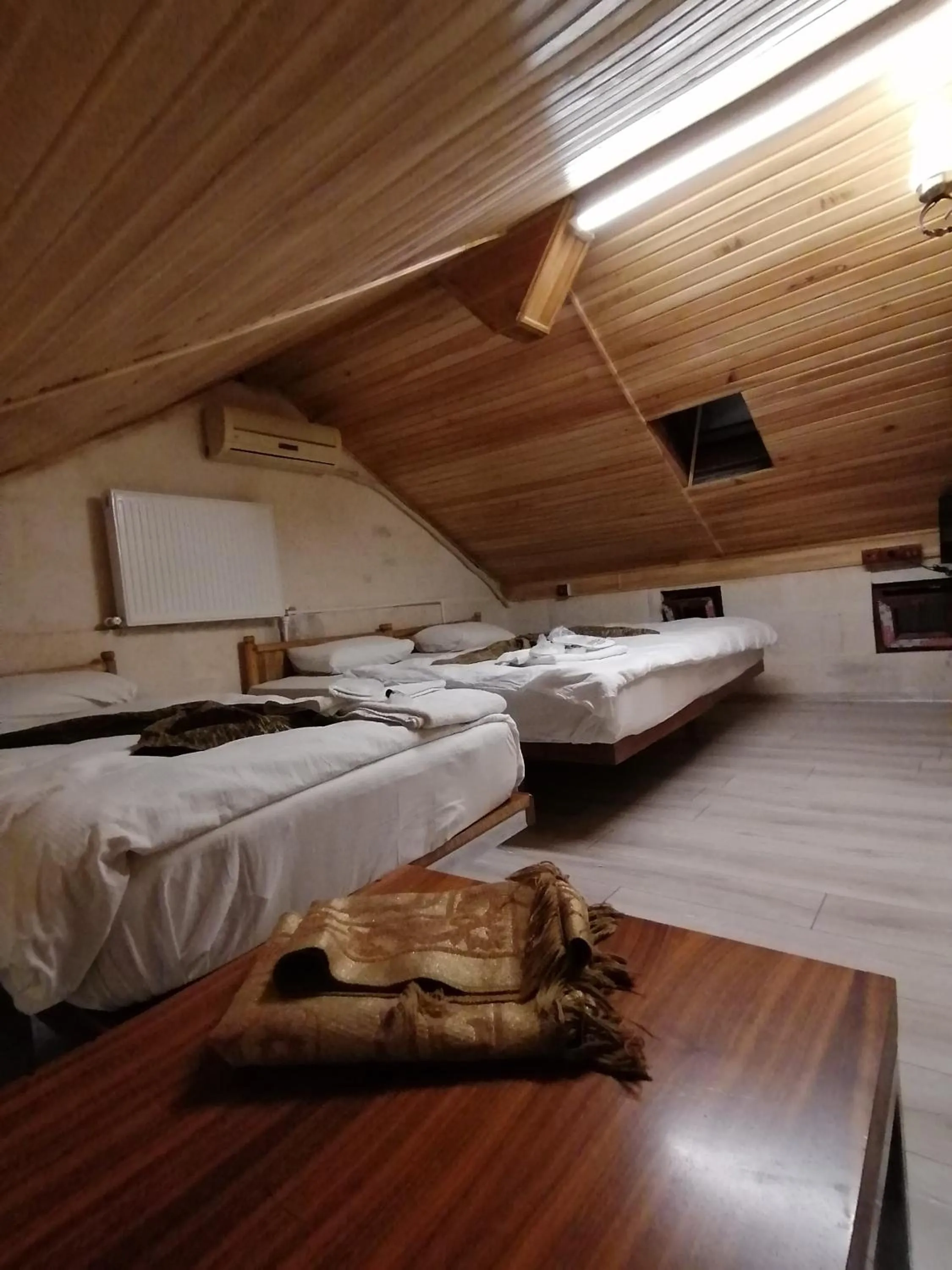Photo of the whole room, Bed in Duran Aga Konagi