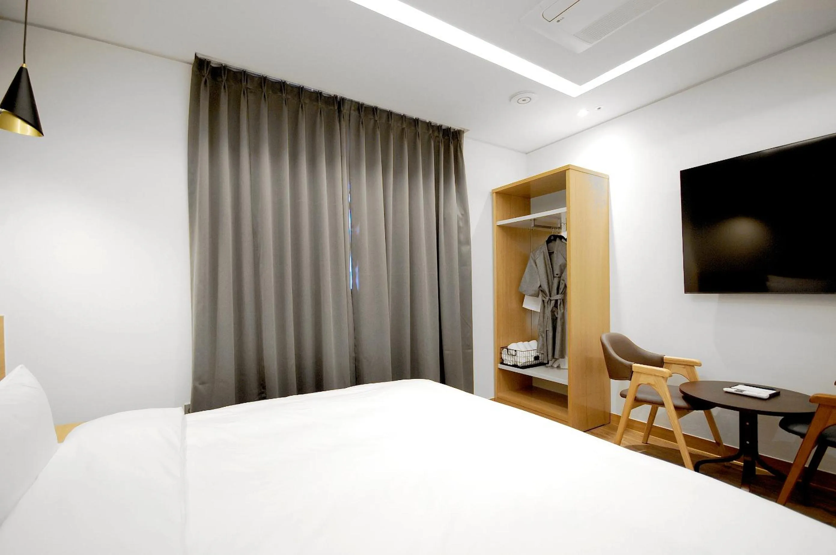 Photo of the whole room, Bed in Gijang Hound Hotel Ilgwang