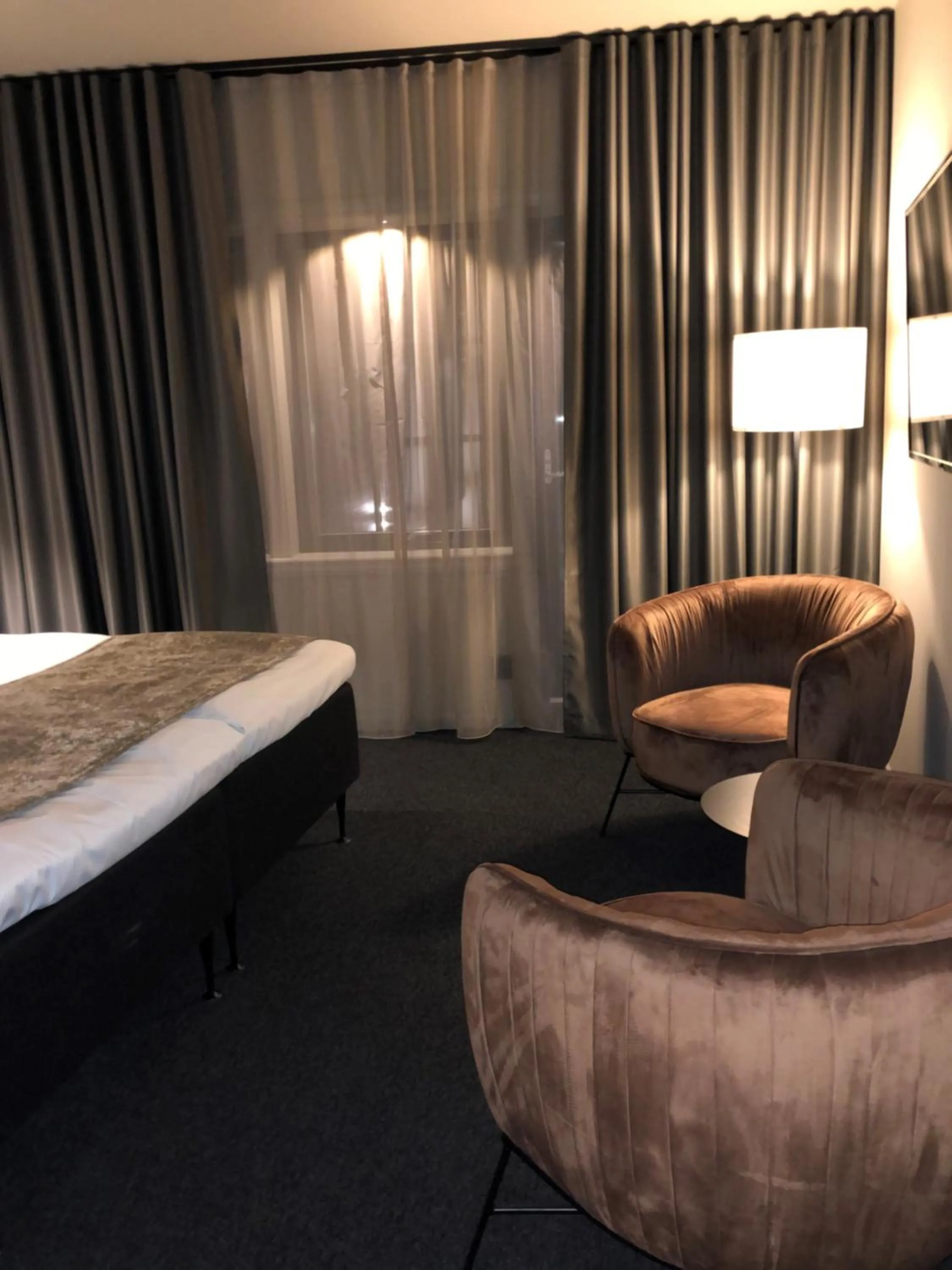 Bed in Hotell Viktors