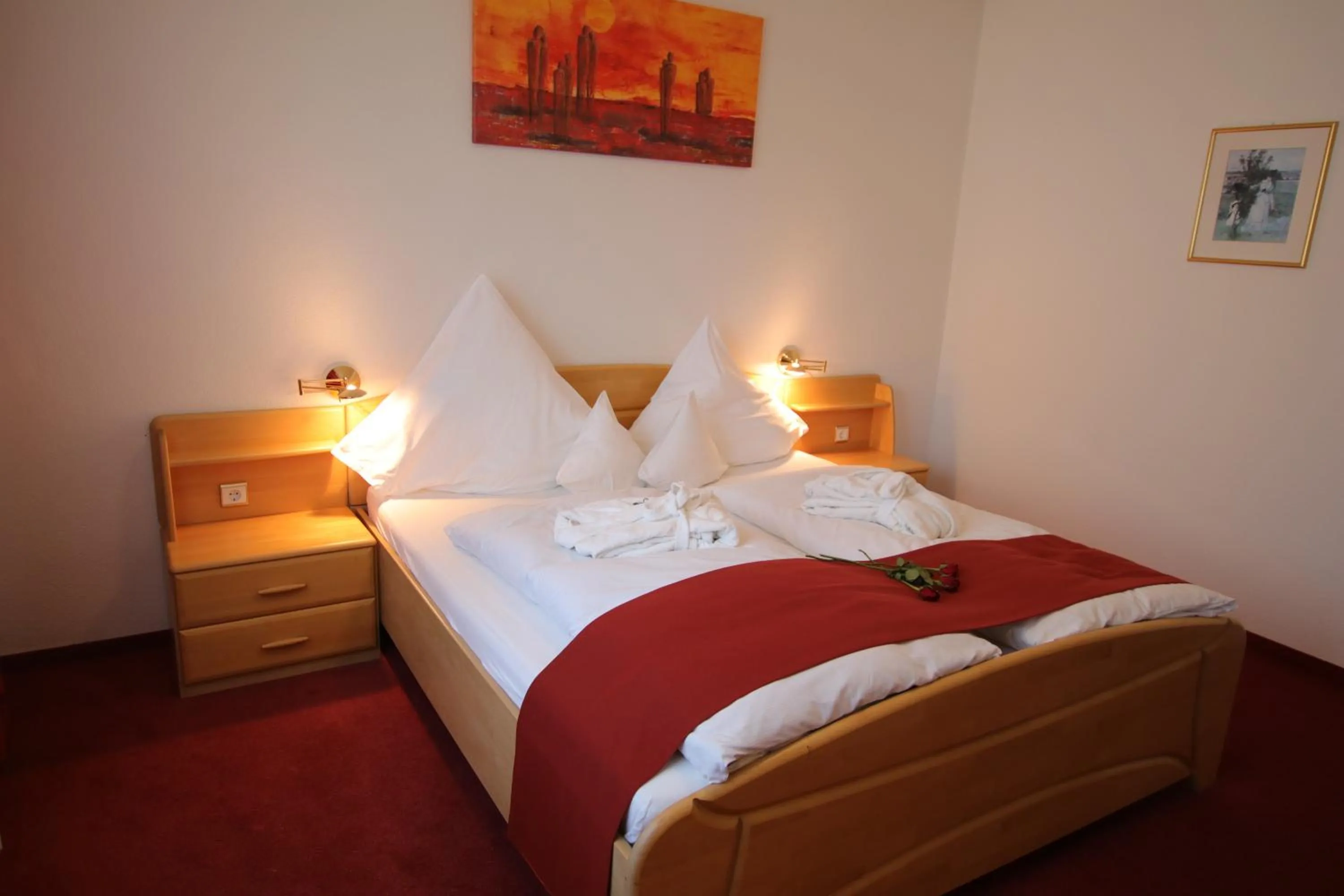 Photo of the whole room, Bed in ANGERHOF Kur- und Thermenhotel