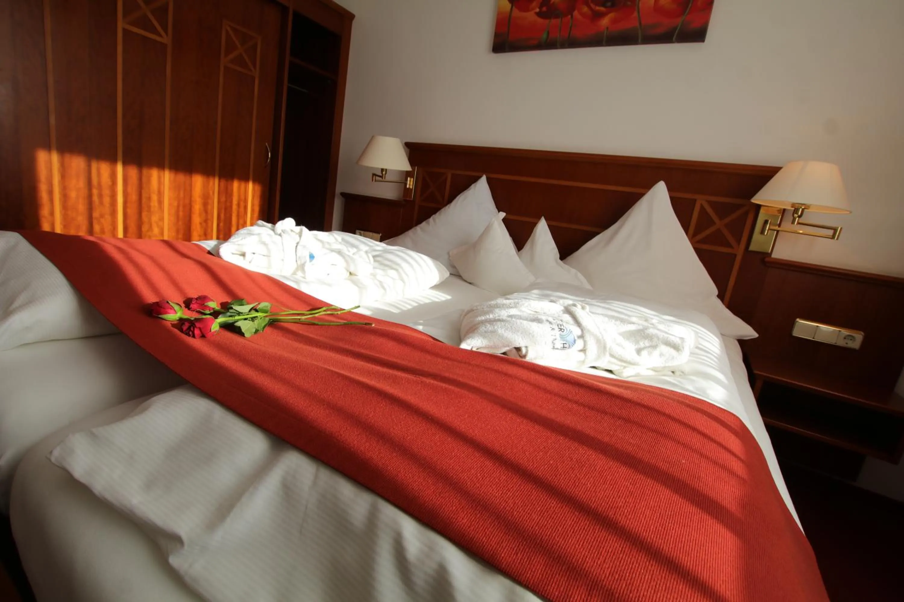 Bedroom, Bed in ANGERHOF Kur- und Thermenhotel