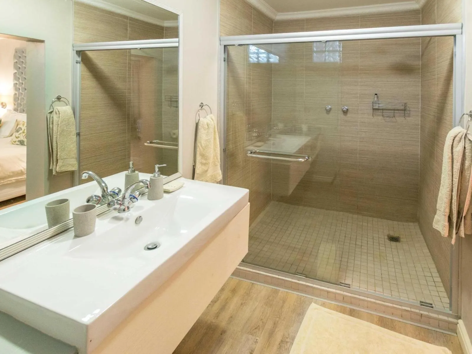 Bathroom in Chicane Bed and Breakfast