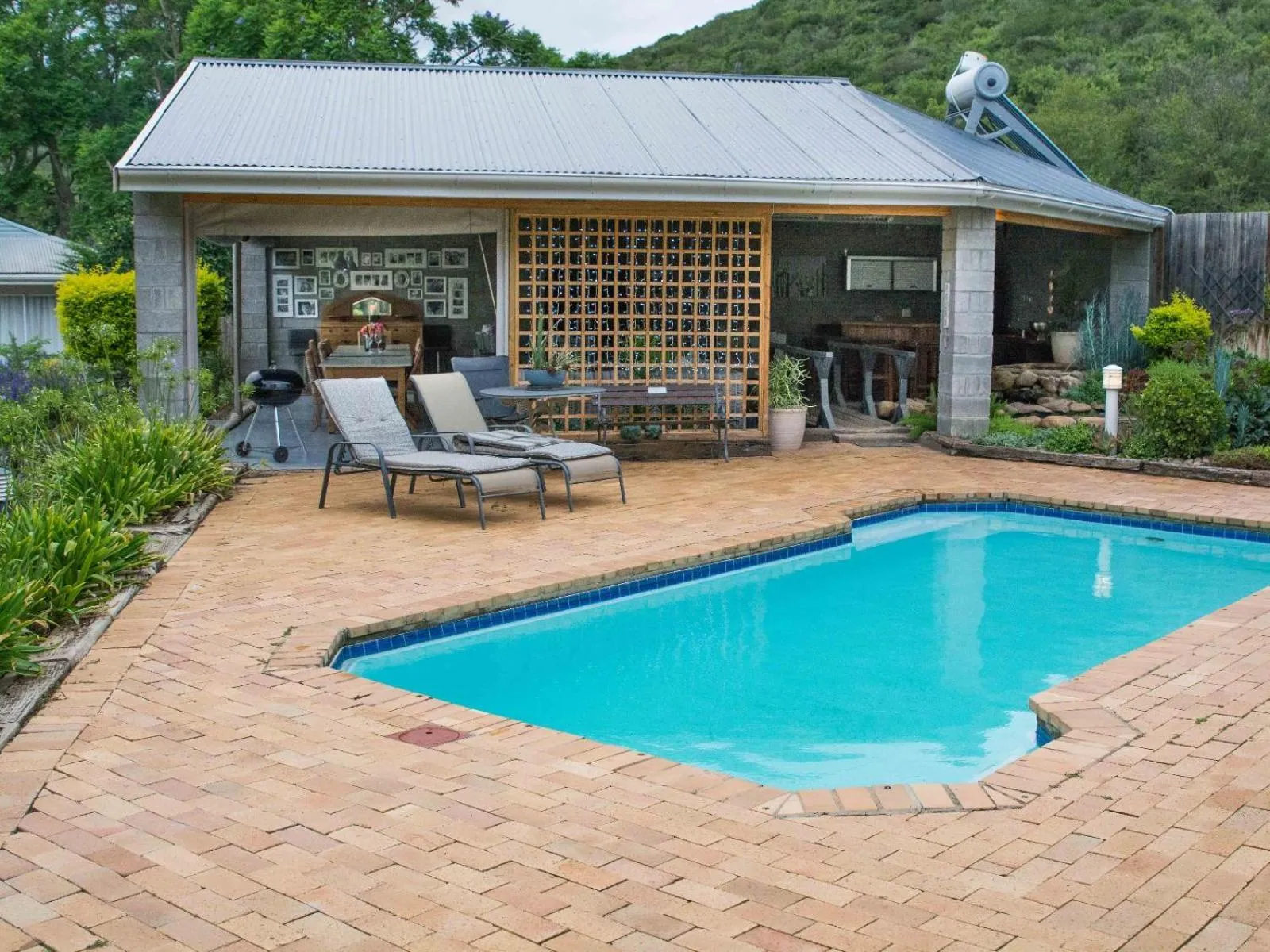 Property building in Chicane Bed and Breakfast