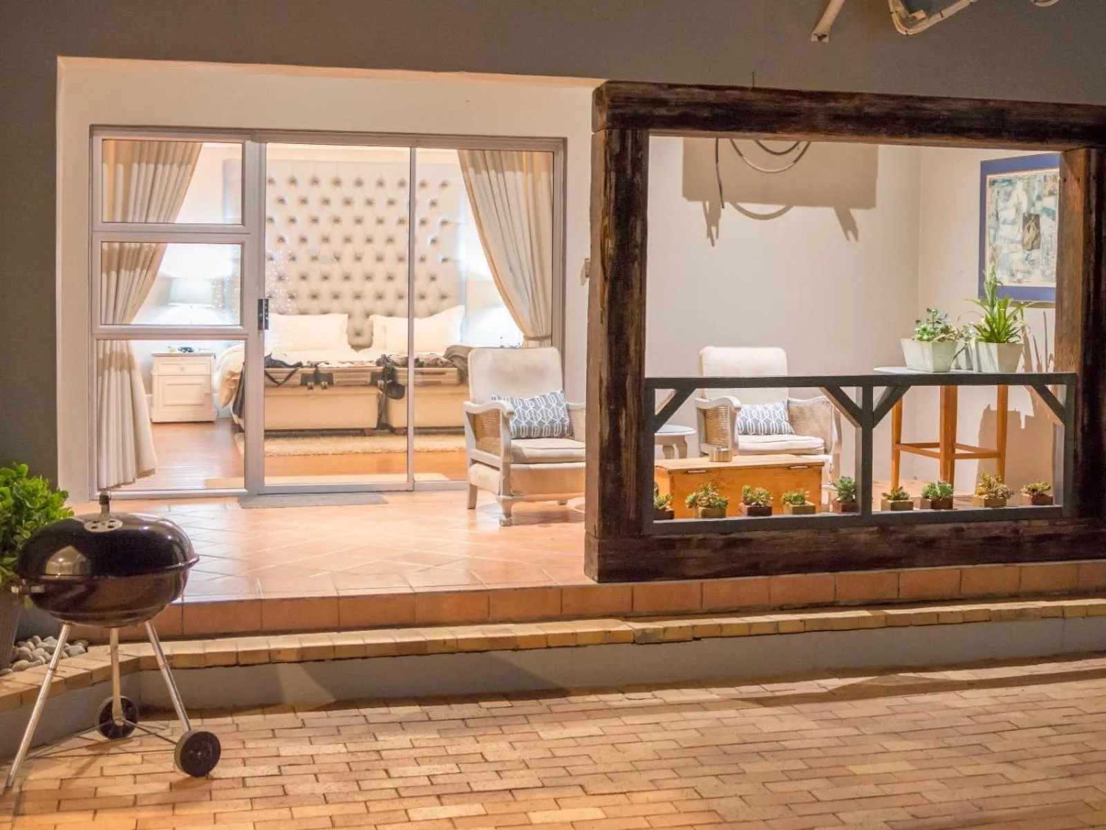 Patio in Chicane Bed and Breakfast