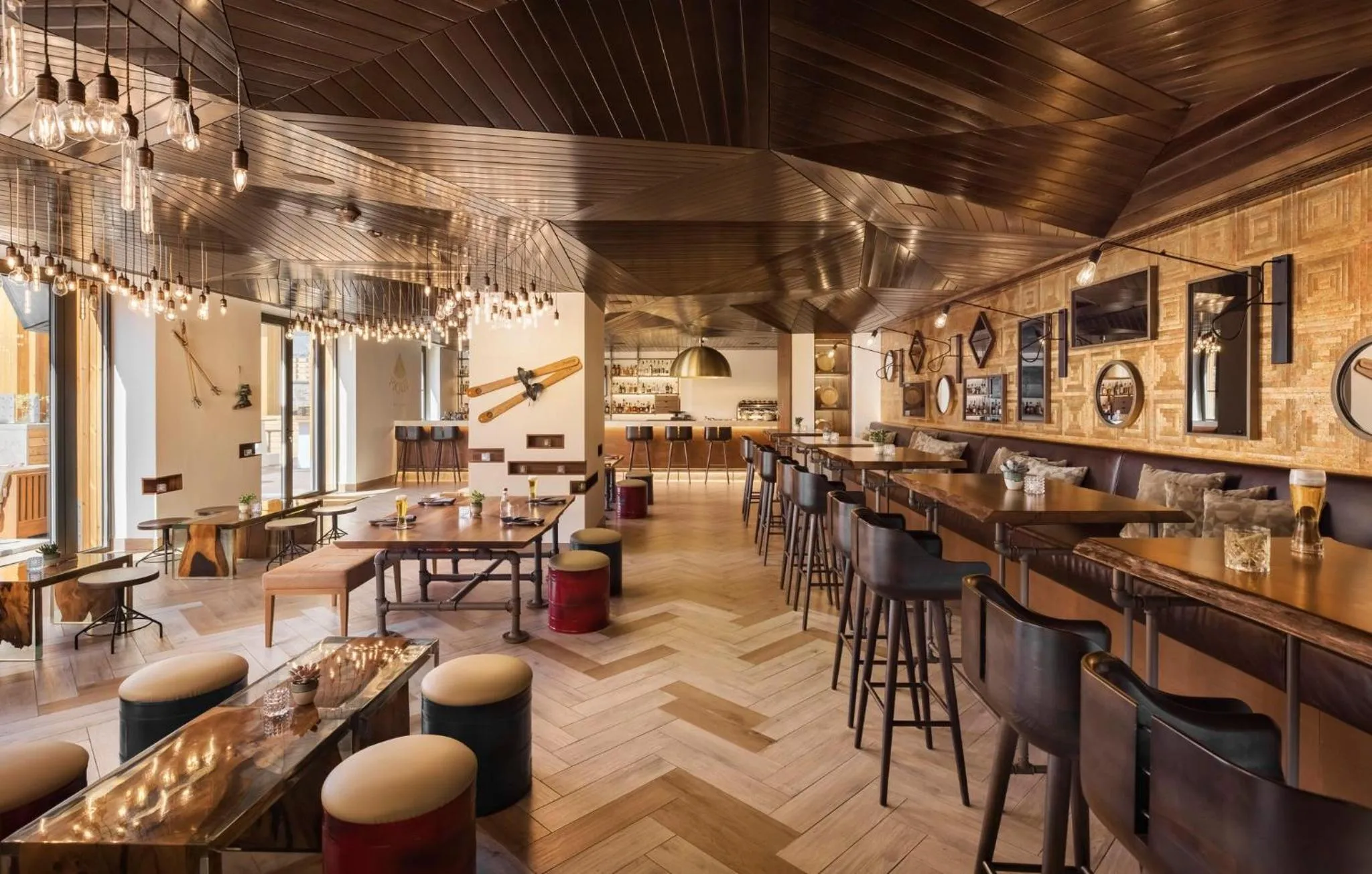 Lounge or bar in Viceroy Kopaonik Resort & Spa