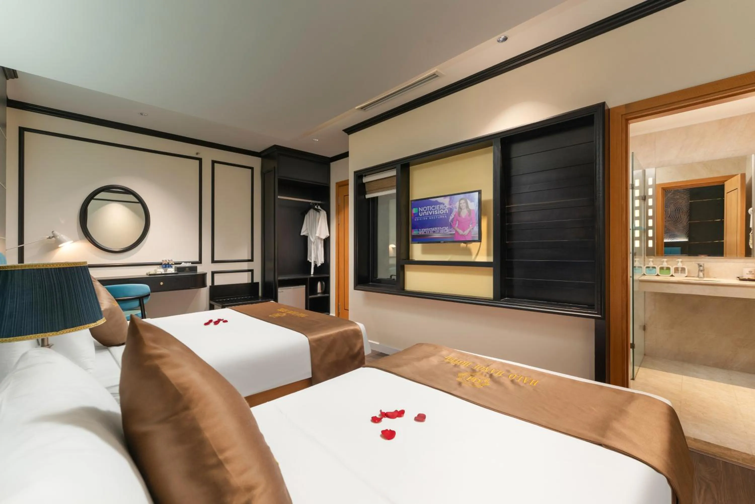 Bed in HALO HANOI HOTEL