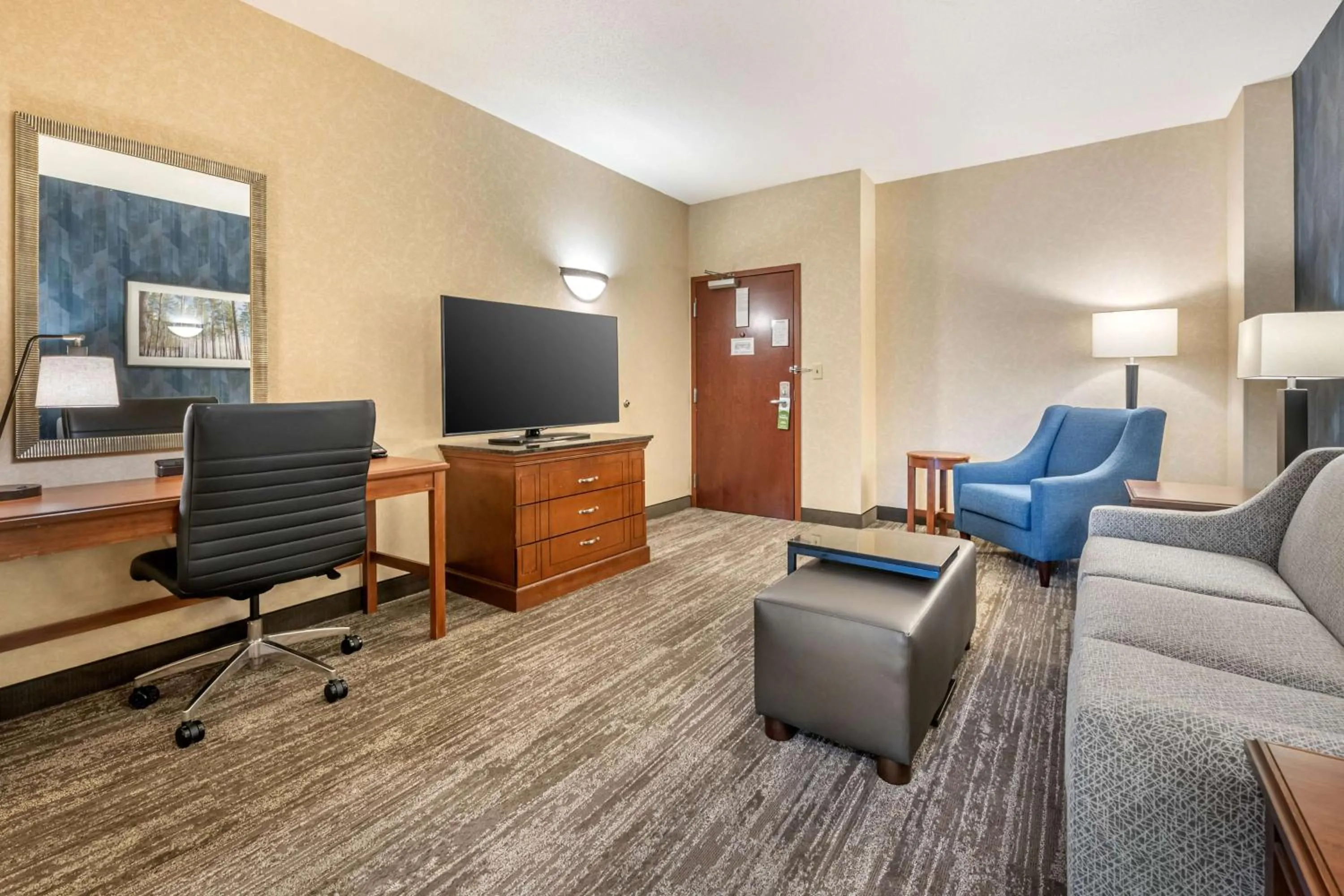 Bedroom in Drury Plaza Hotel Valdosta