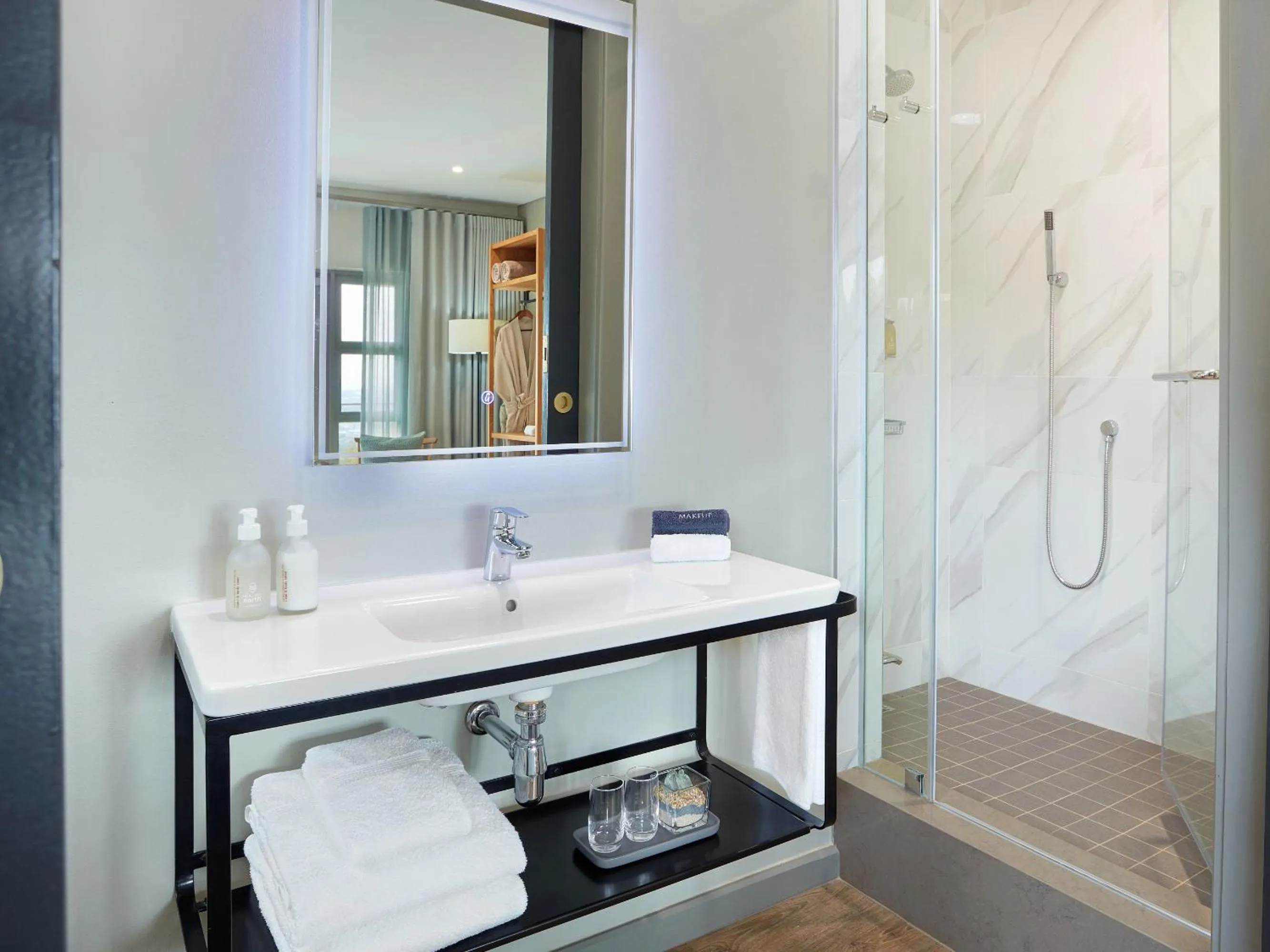 Bathroom in The Cliffside Boutique Getaway