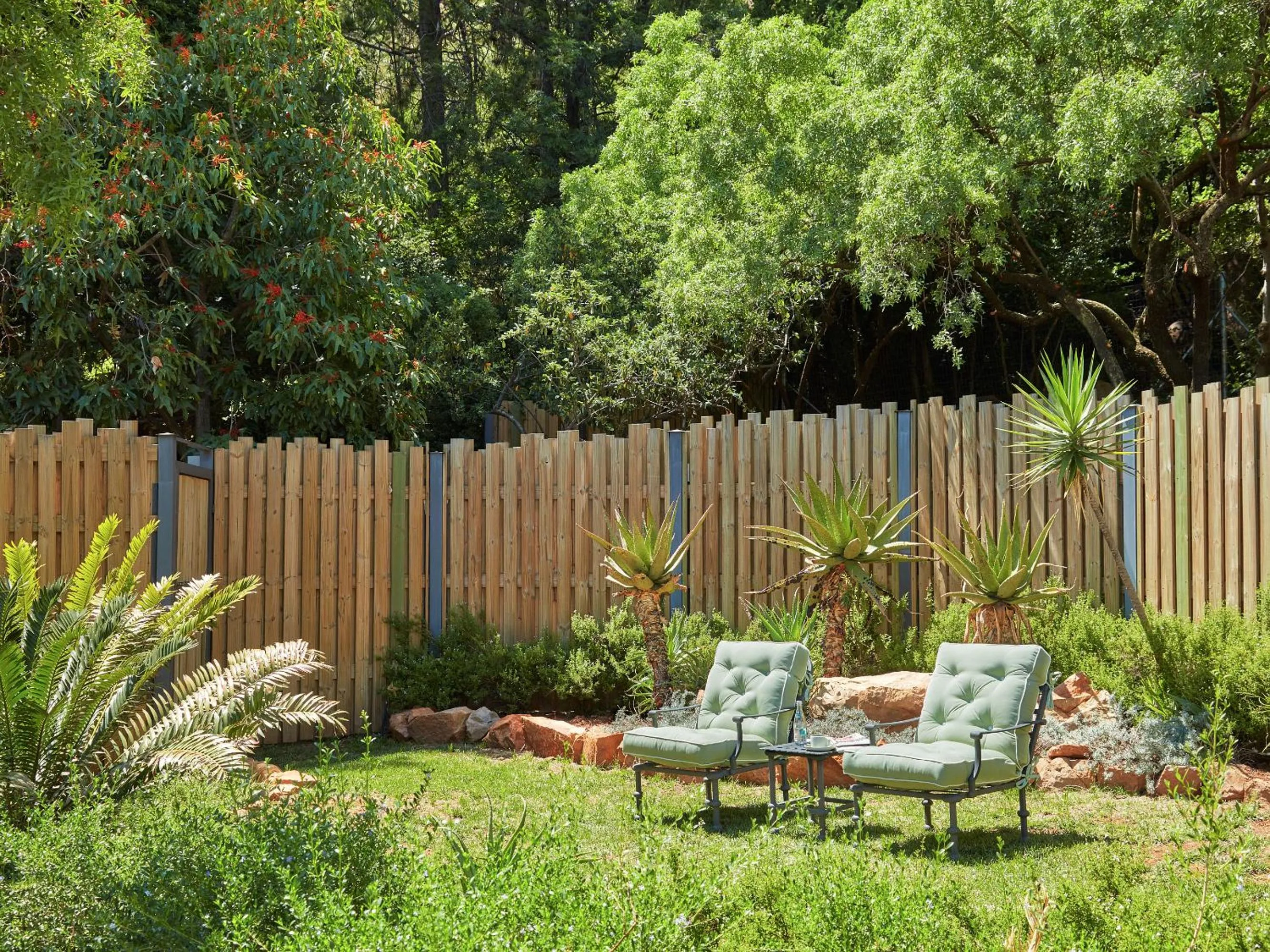 Garden in The Cliffside Boutique Getaway