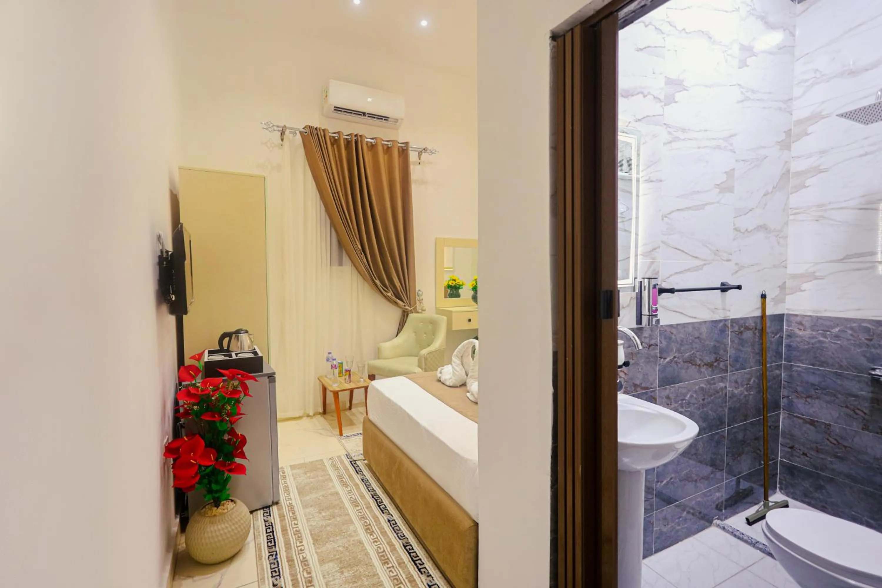 Victory Downtown Hotel