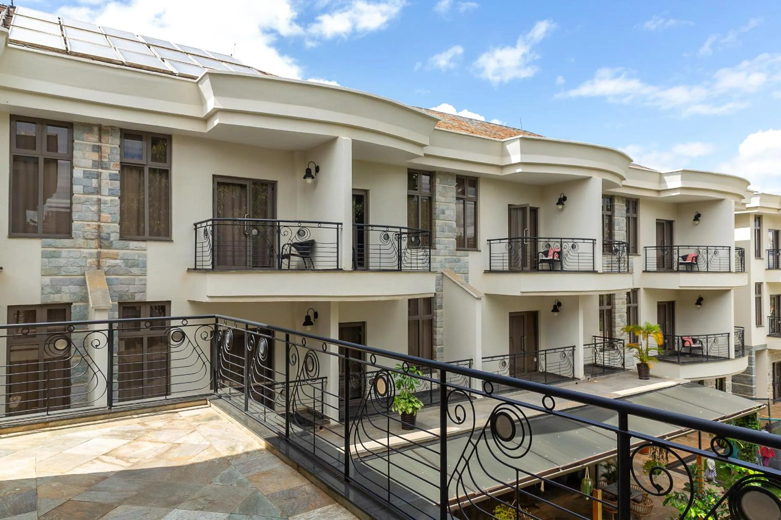 Balcony/Terrace in Alba Hotel Meru