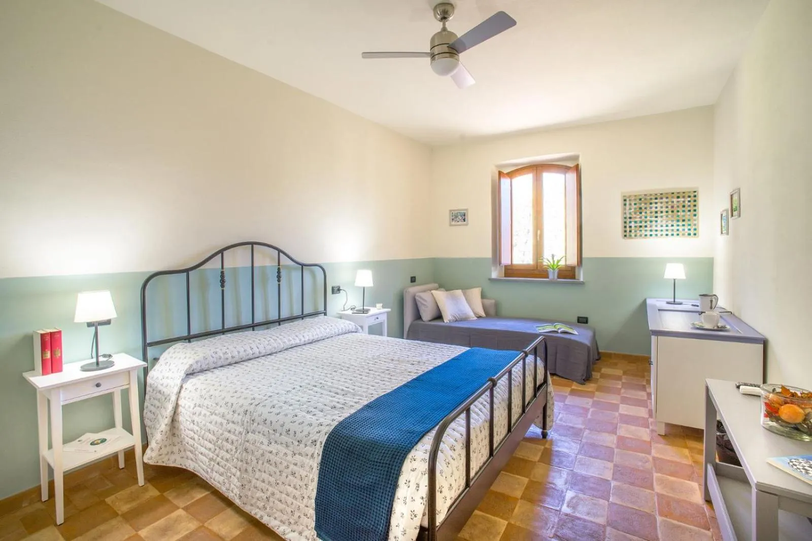 Bed in Torrenova di Assisi Country House