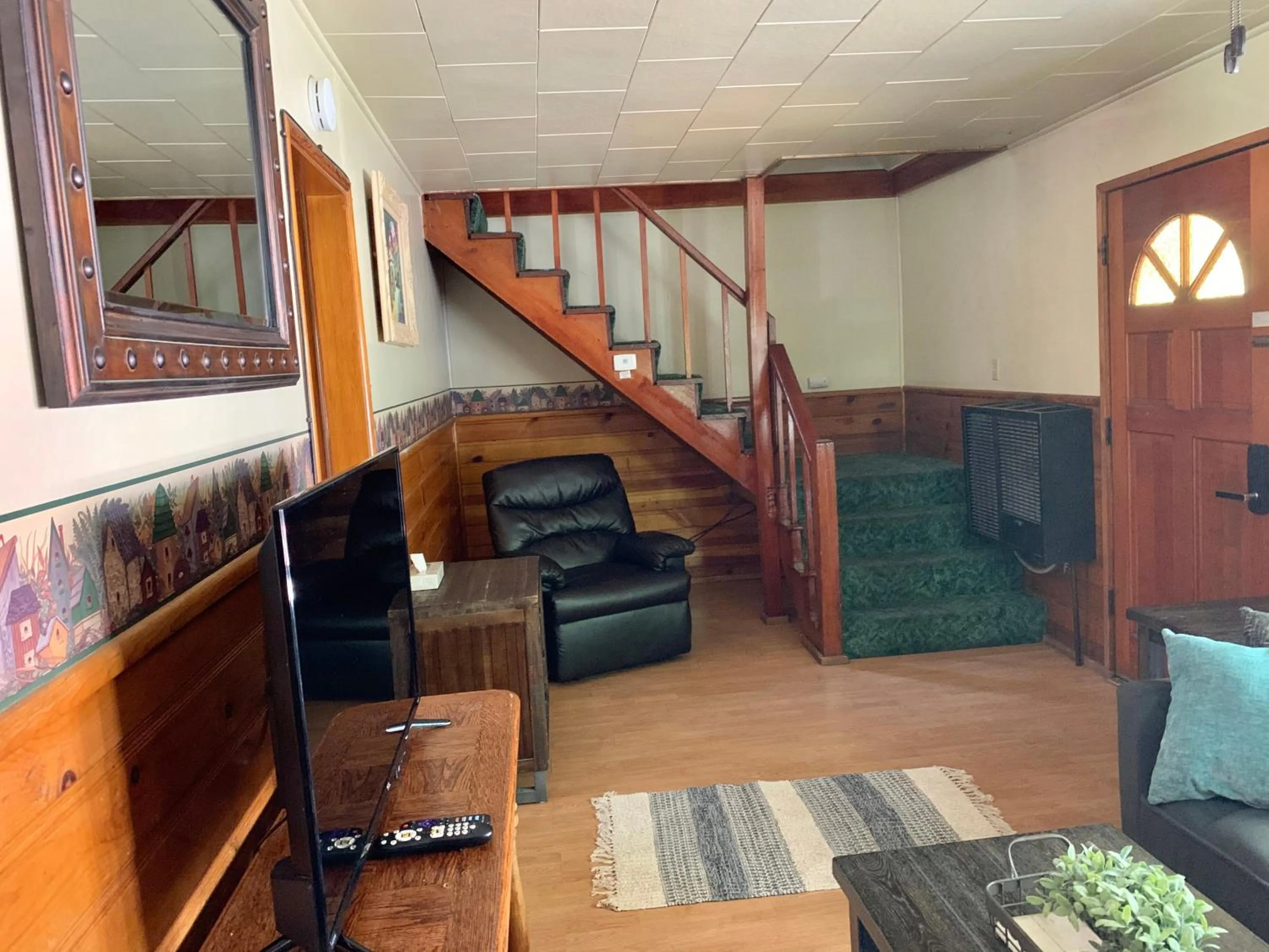 Living room in Grey Squirrel Resort