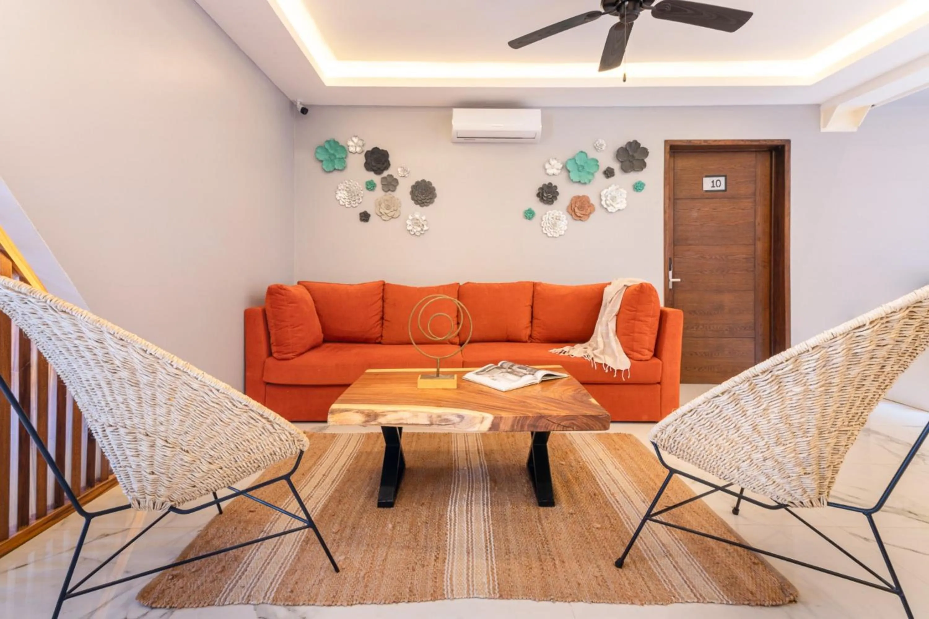 Seating area in Marvic Hotel Boutique