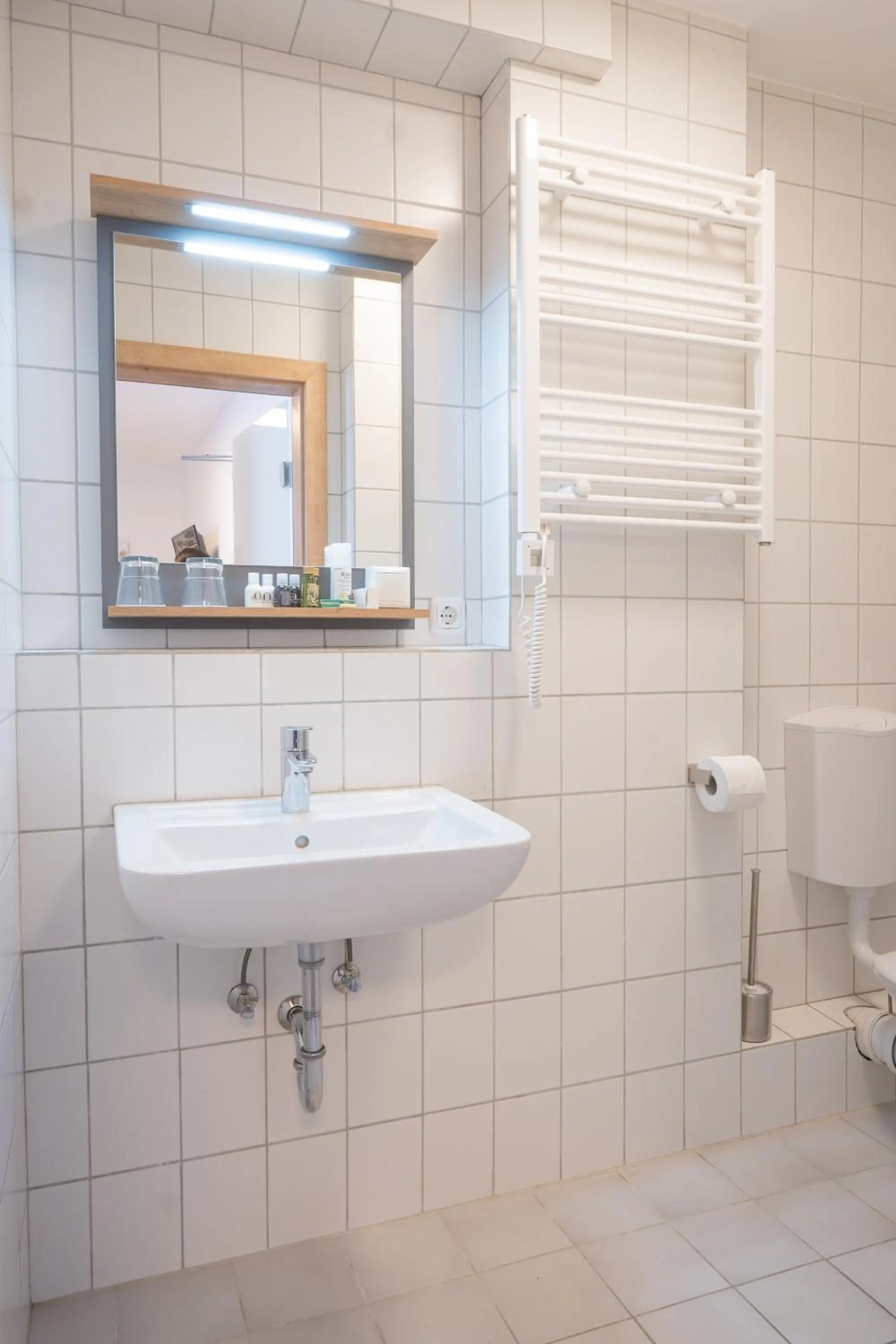 Bathroom in Hotel Dortmunder Hof