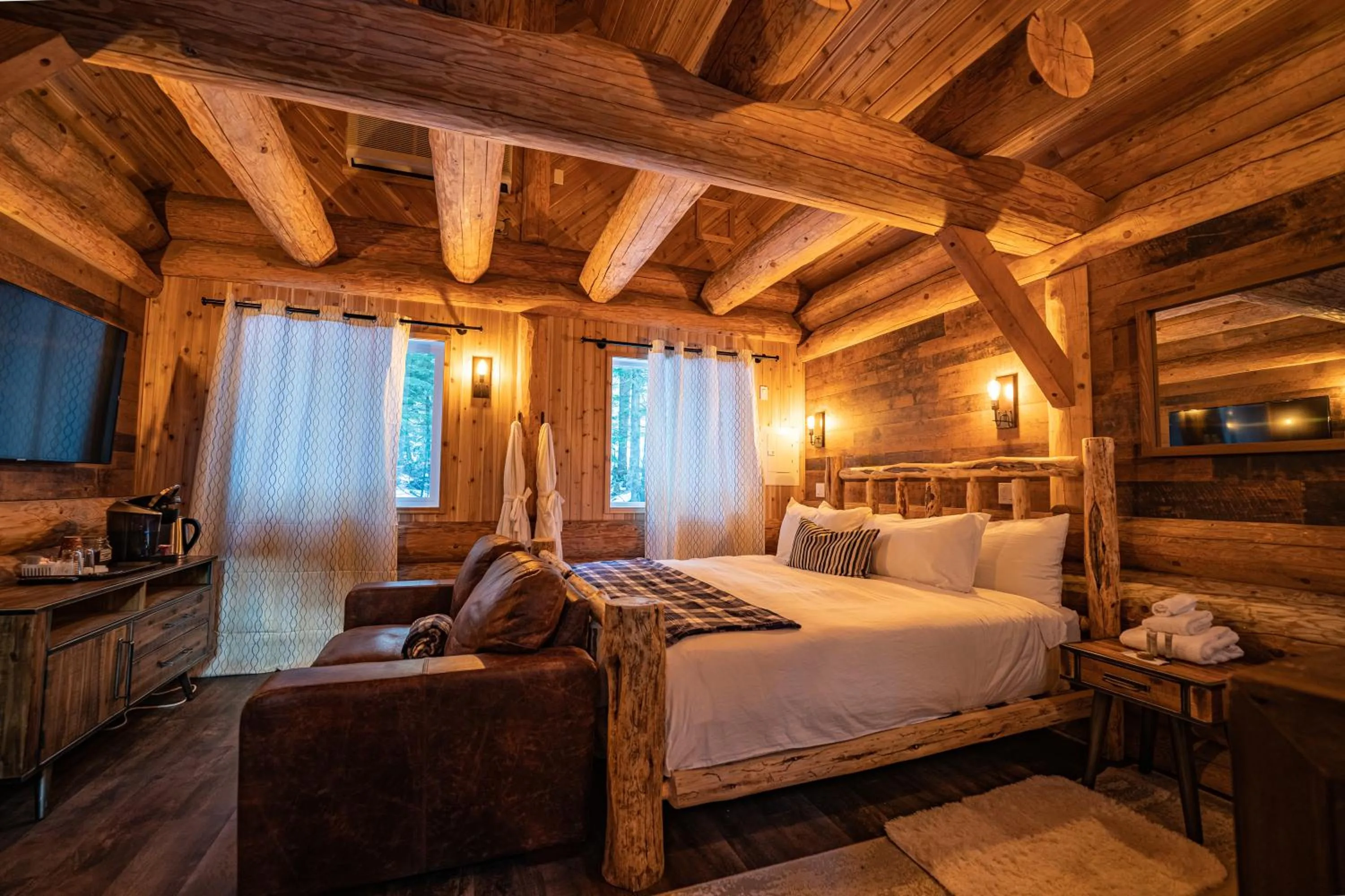 Bed in Boulder Mountain Resort