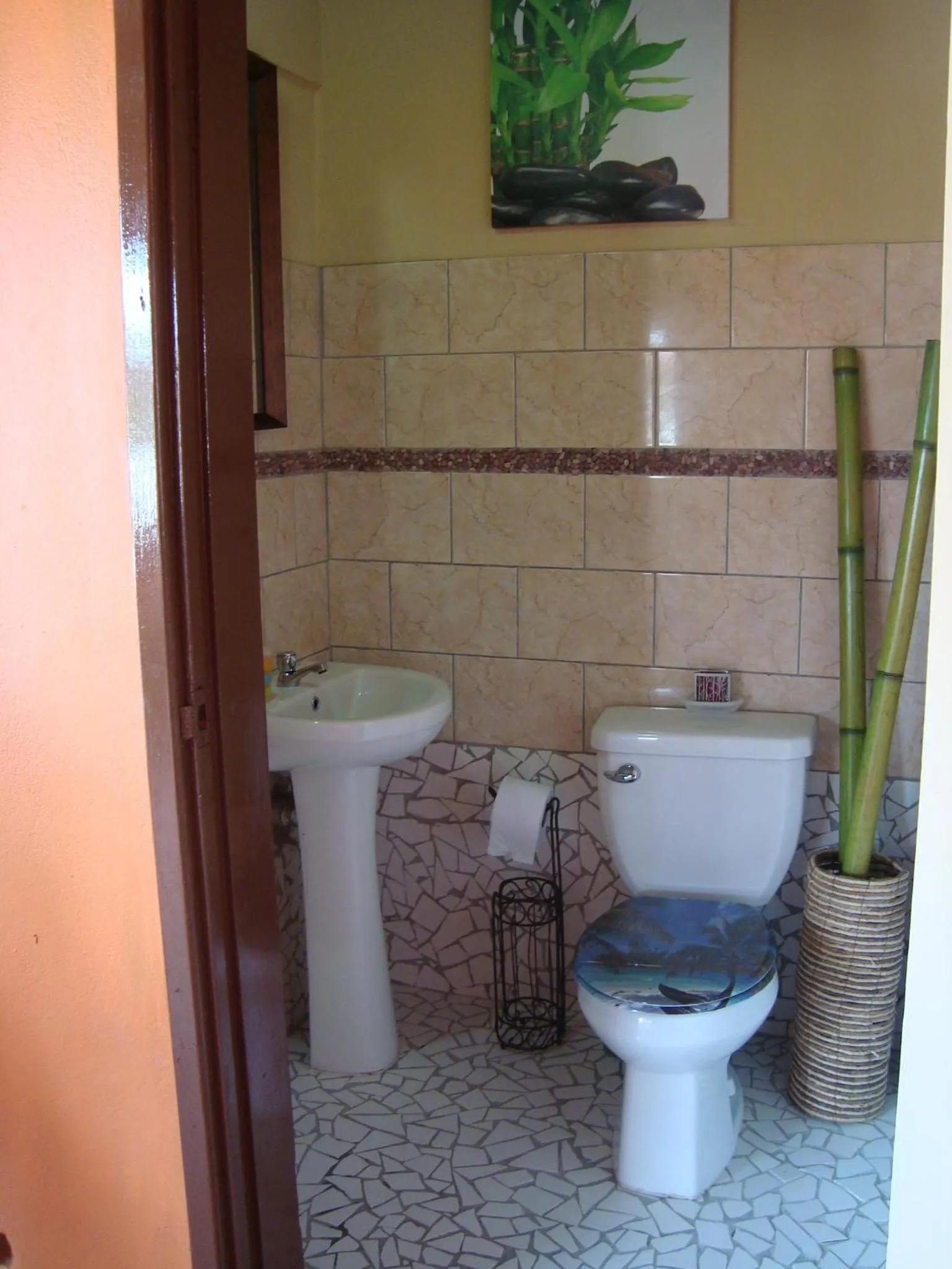 Property building in Fuego Mio Bed & Breakfast