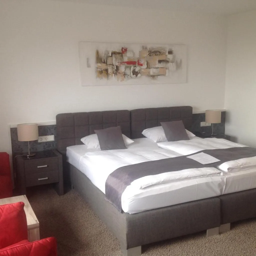 Bed in Seehotel Losheim