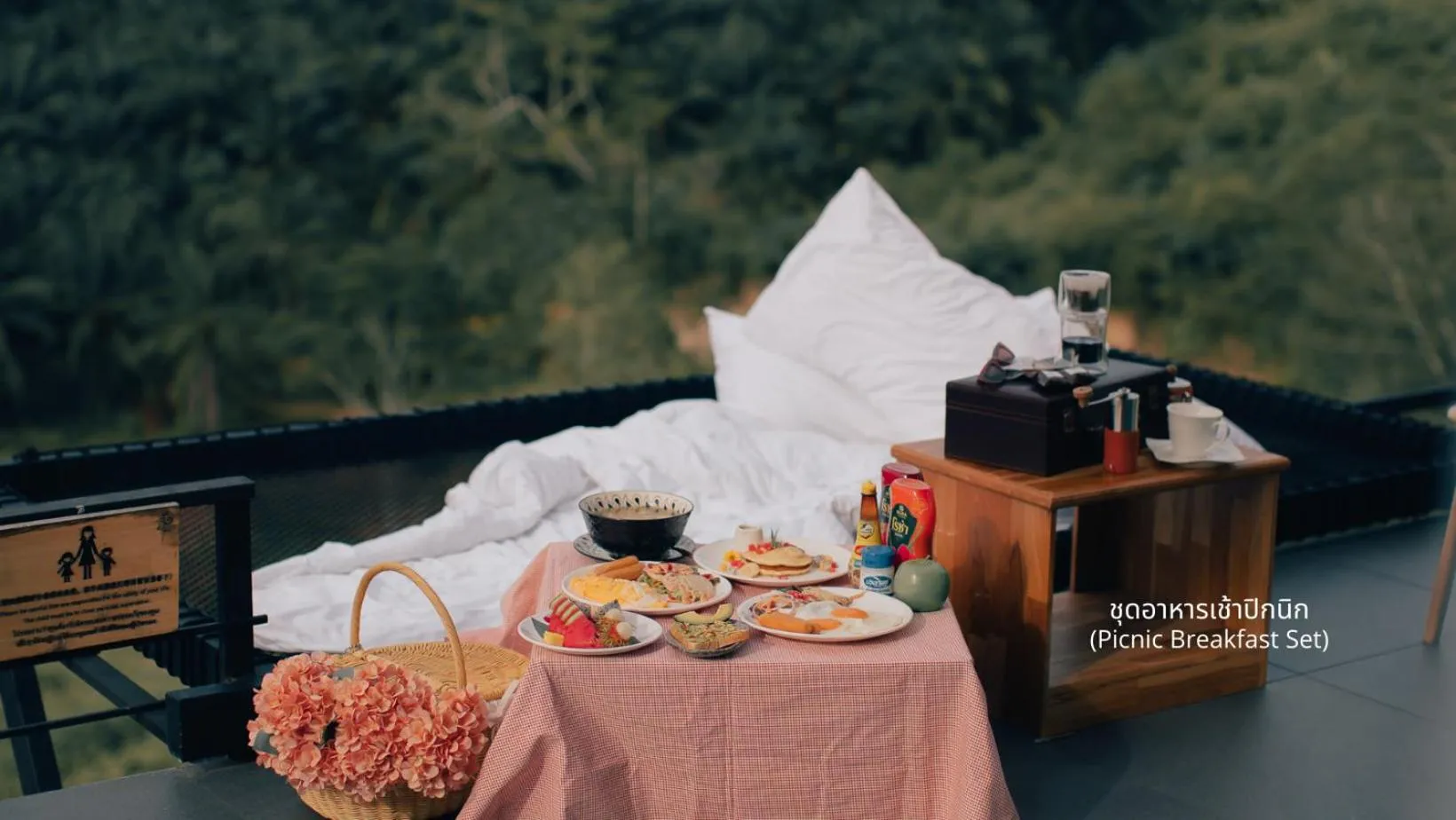 Food and drinks in Caligo Resort