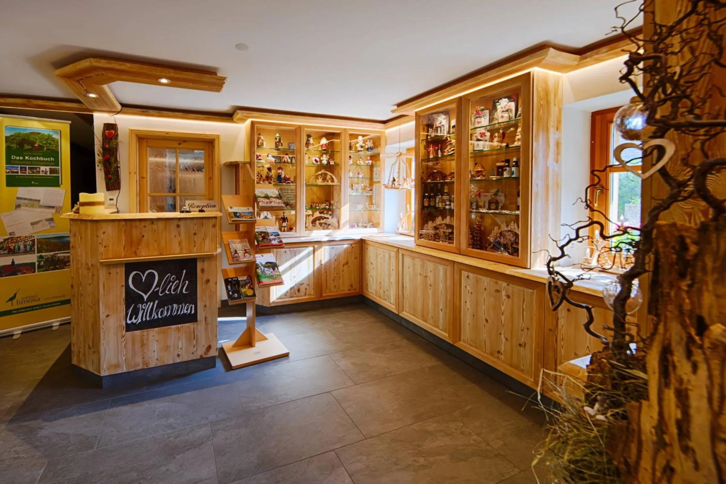 Property building in Naturhotel Gasthof Bärenfels