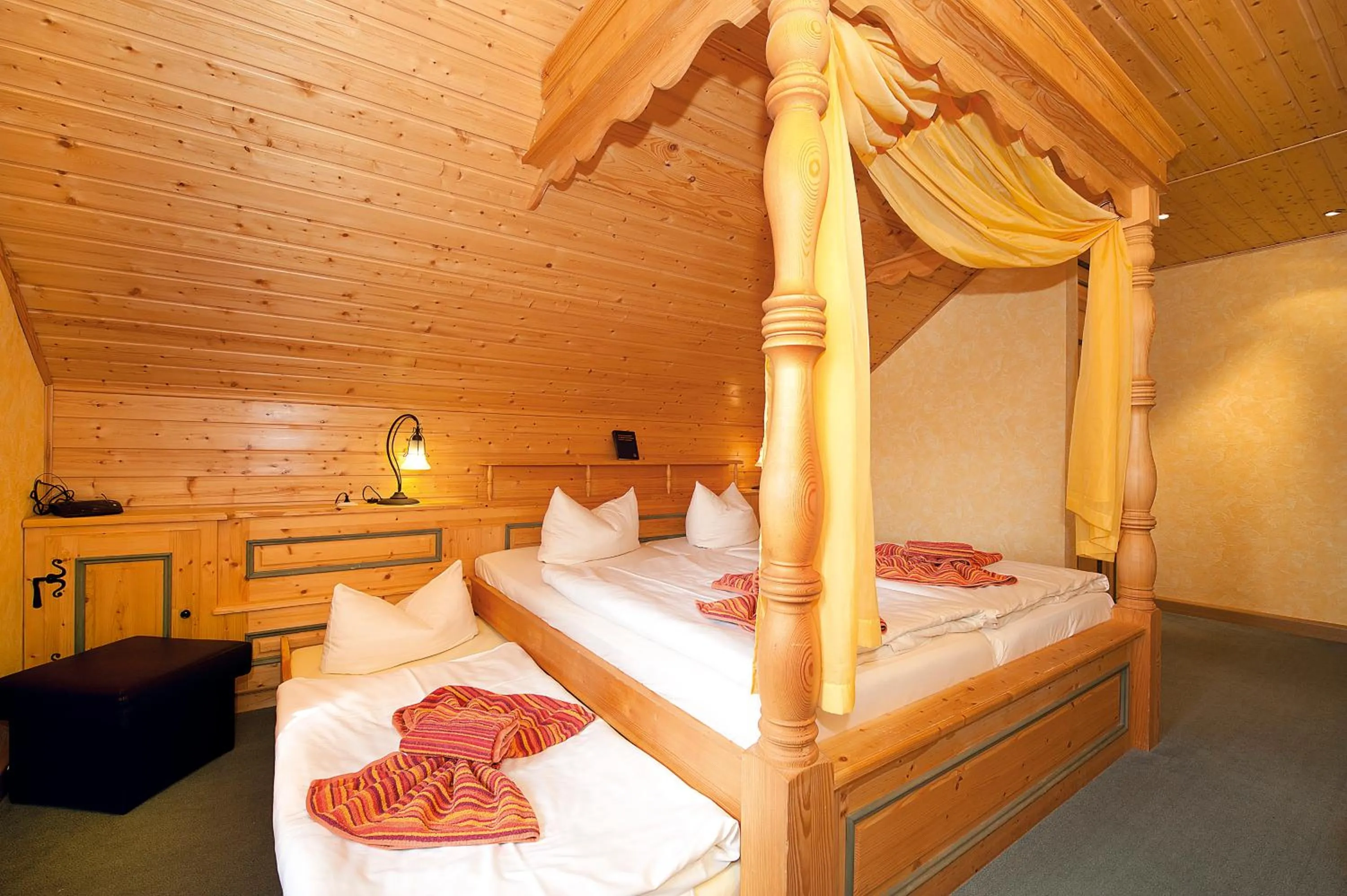 Bedroom, Bed in Naturhotel Gasthof Bärenfels