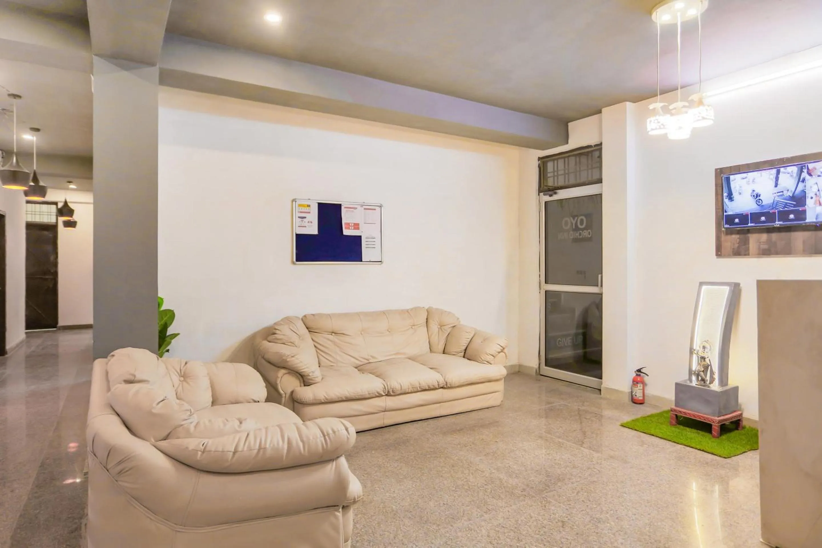 Lobby or reception in Hotel O Orchid Inn