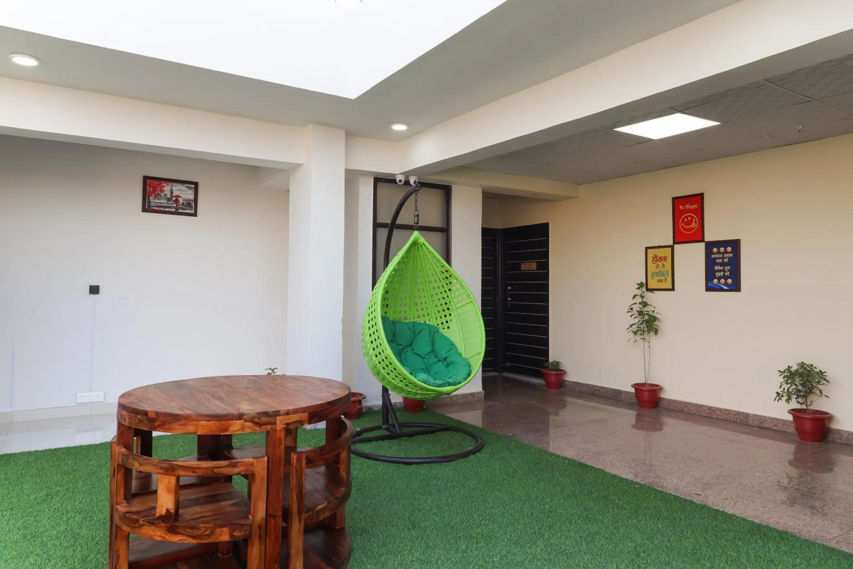 Lobby or reception in Hotel O Maharaja Gold