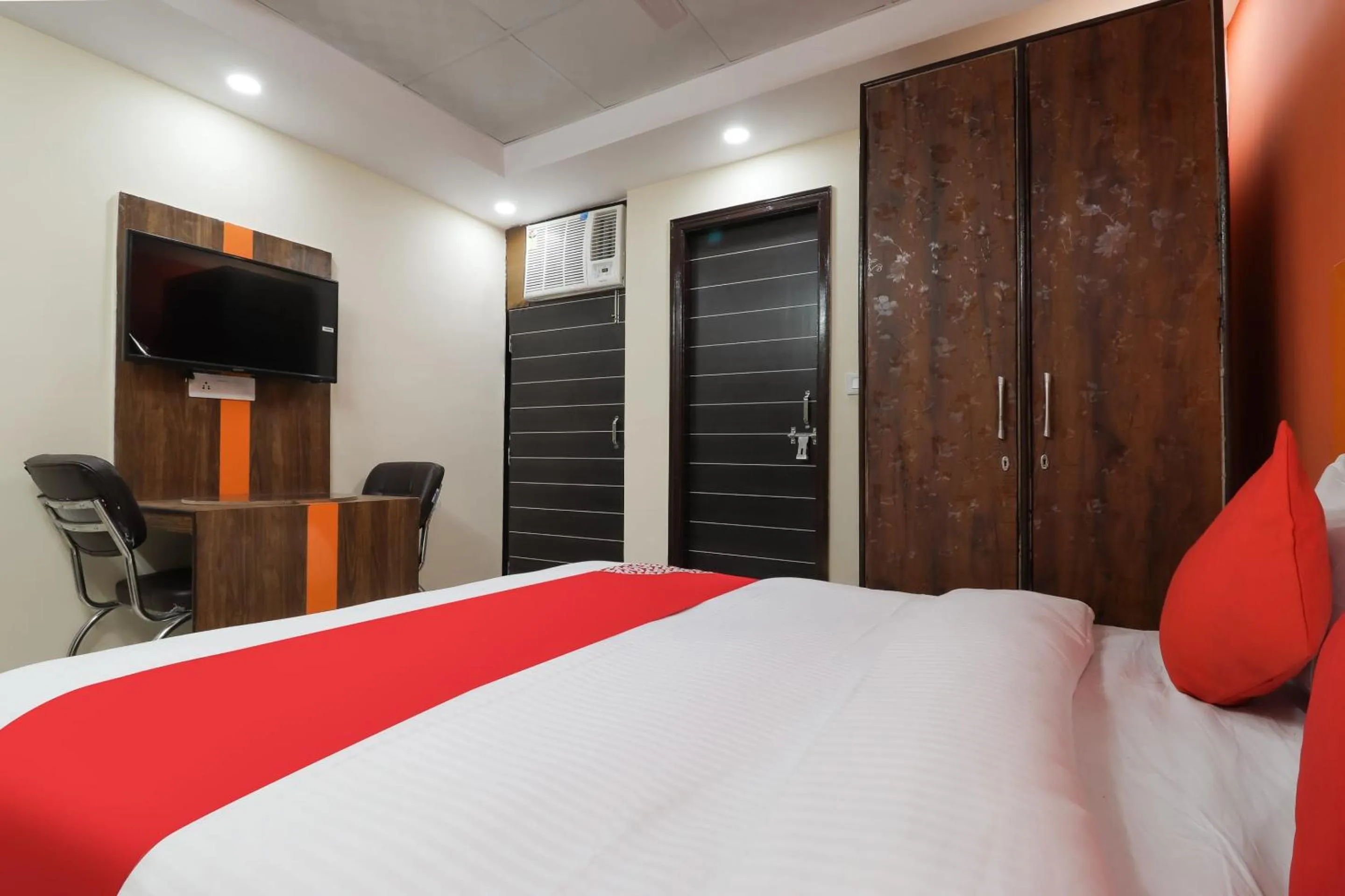 Bedroom in Hotel O Maharaja Gold