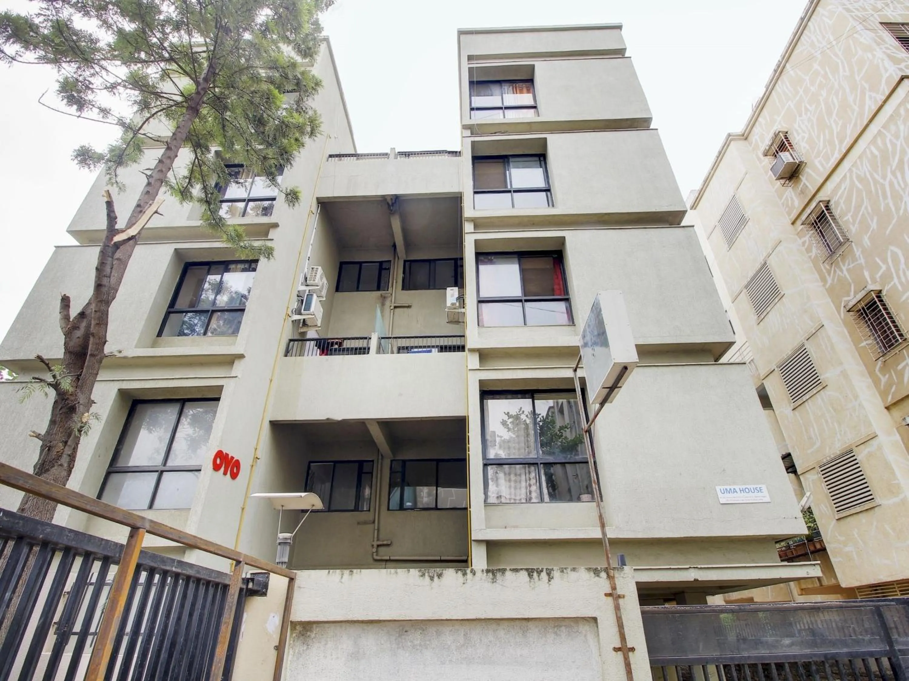 Facade/entrance in Hotel O Star Inn